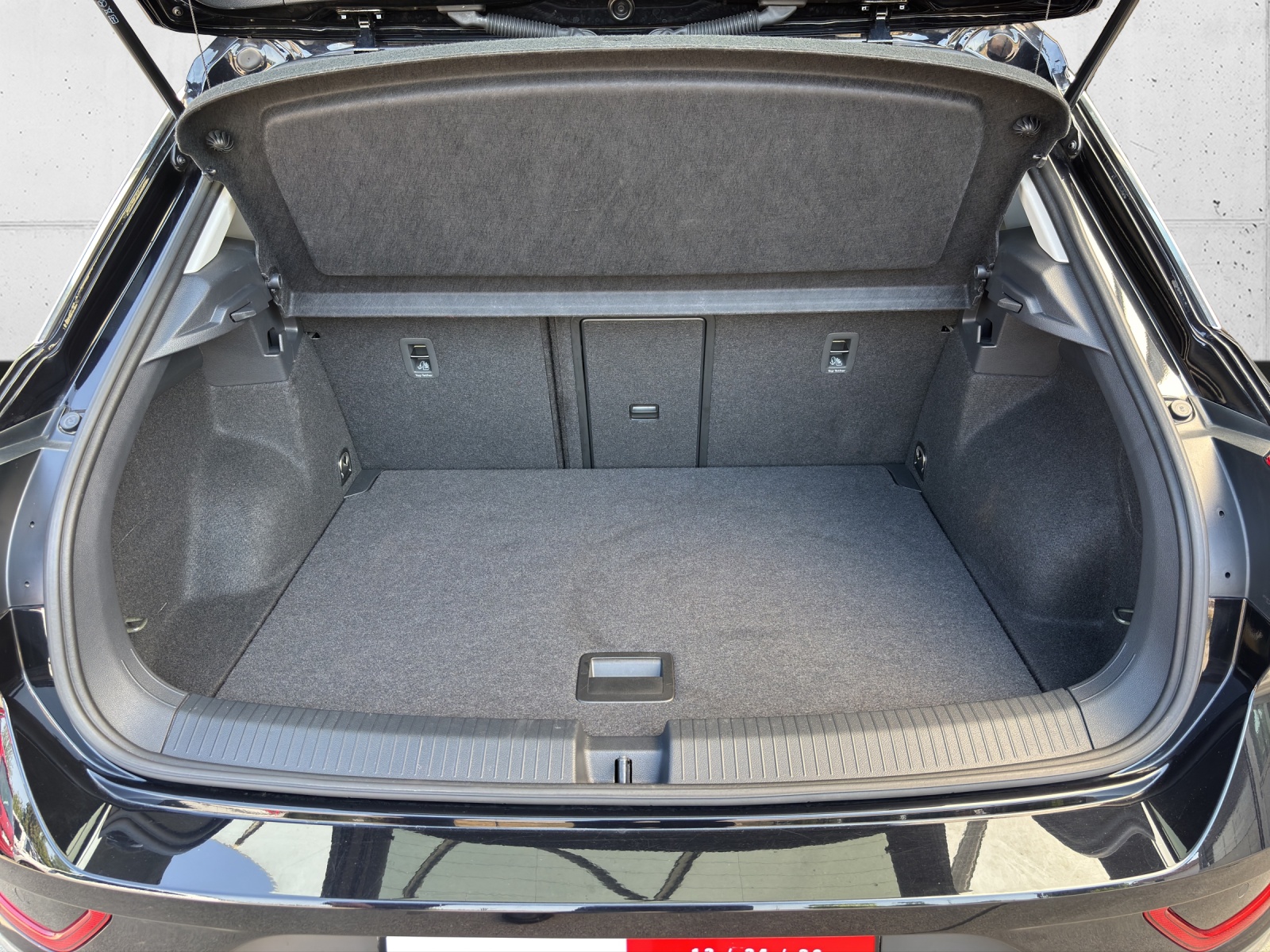 VW New T-Roc 1.5 TSI EVO Style DSG mit Rückfahrkamera-image-8