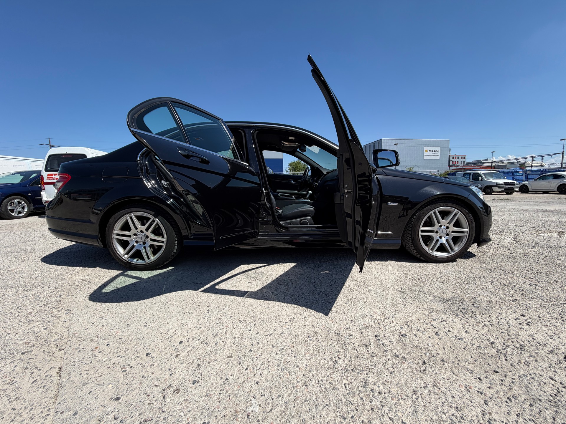 MERCEDES-BENZ C 250 CDI Elégance 4Matic 7G-Tronic-image-5