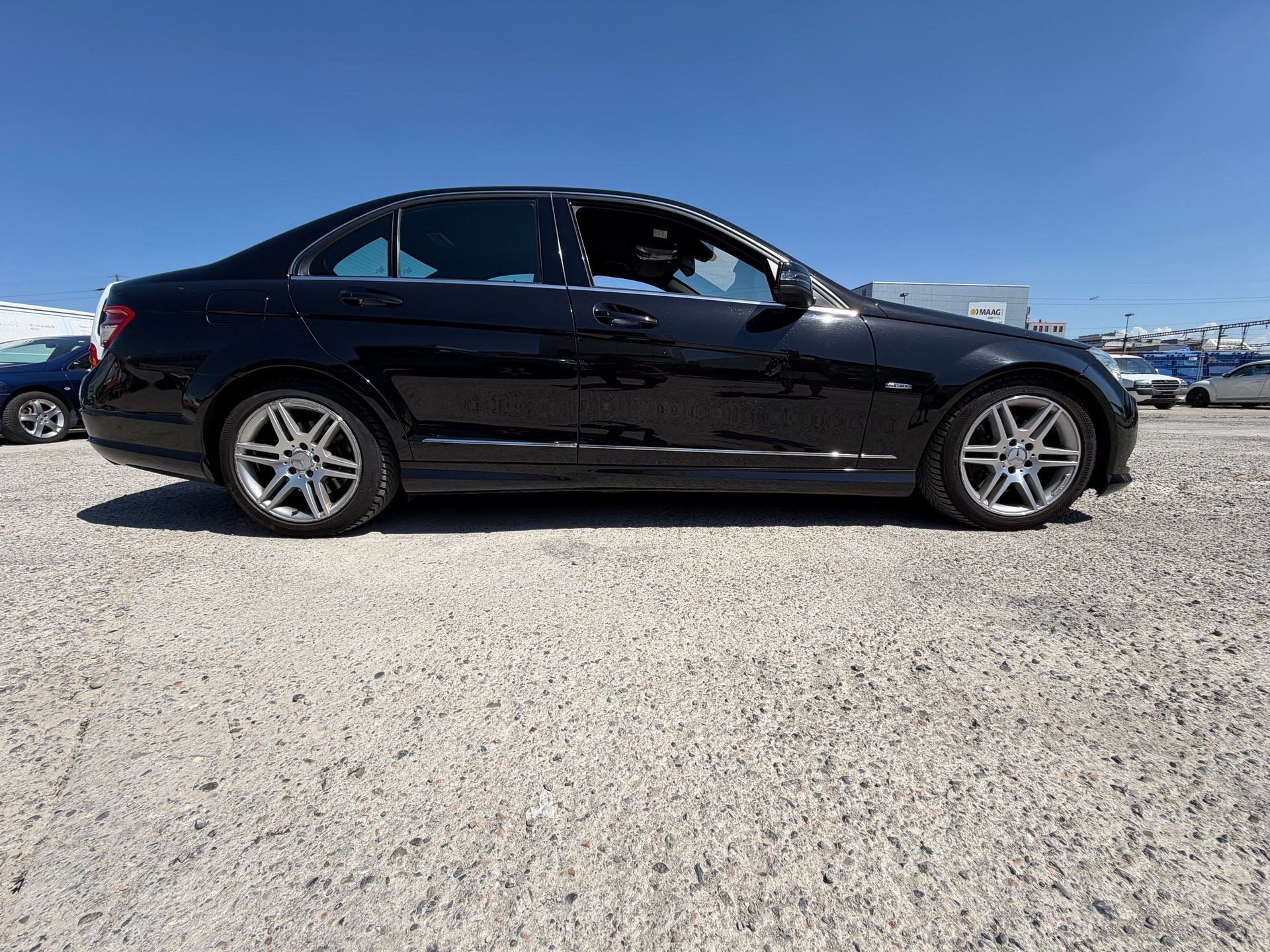 MERCEDES-BENZ C 250 CDI Elégance 4Matic 7G-Tronic-image-3