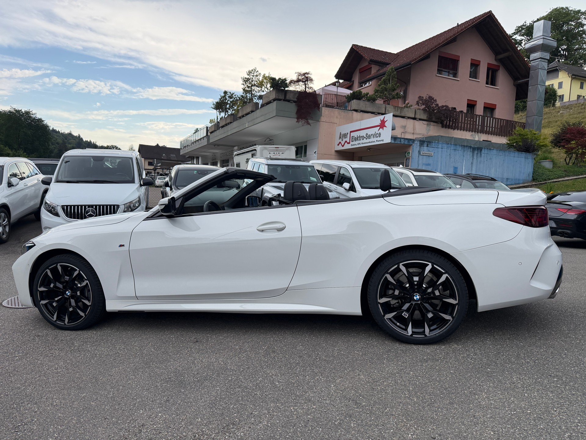 BMW 430i xDrive Cabriolet M Sport Steptronic-image-5