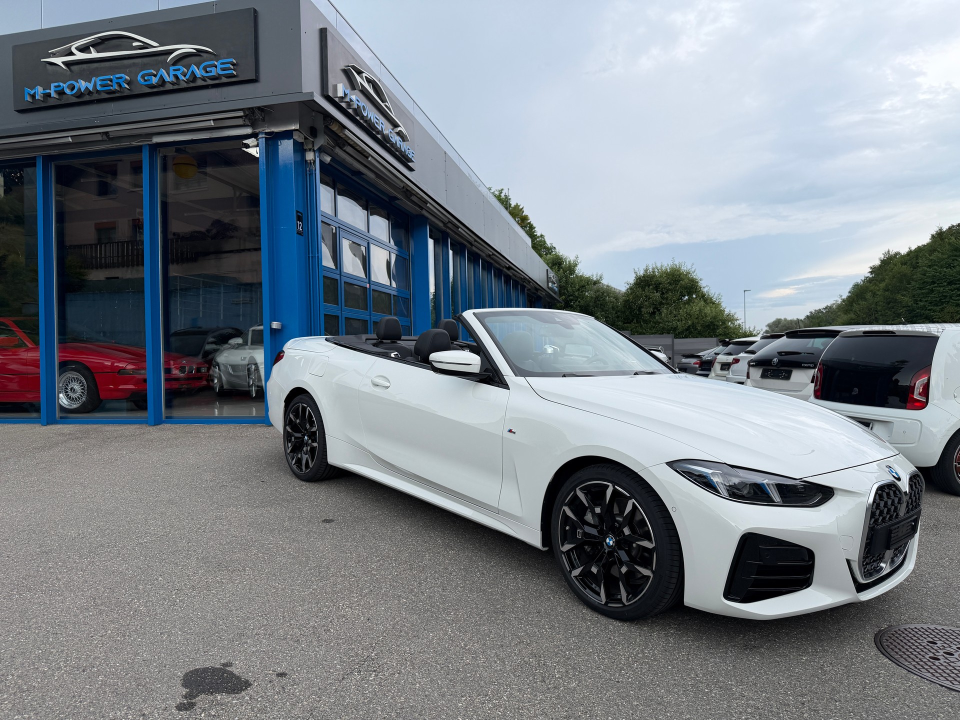 BMW 430i xDrive Cabriolet M Sport Steptronic-image-1