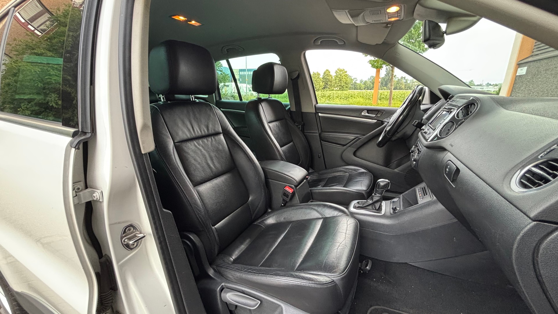 VW Tiguan 2.0 TDI BMT Design 4Motion DSG-image-5