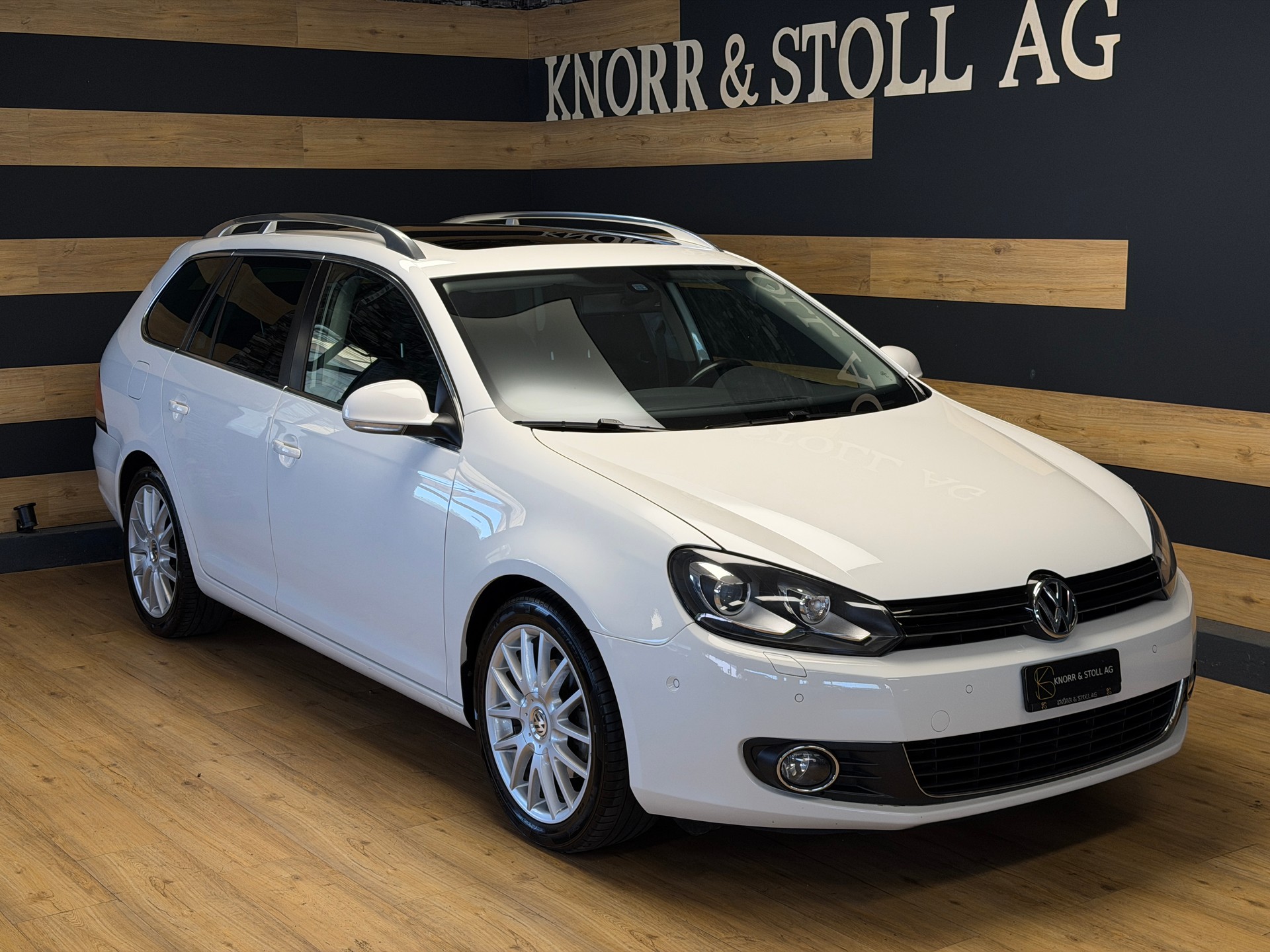 VW Golf Variant 1.4 TSI Comfortline-image-3