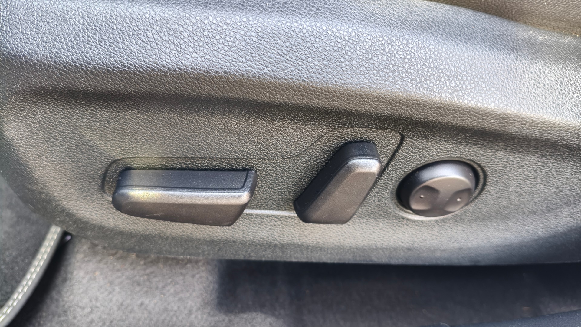 KIA Niro 1.6GDi Plug-in Hybrid DCT-image-9