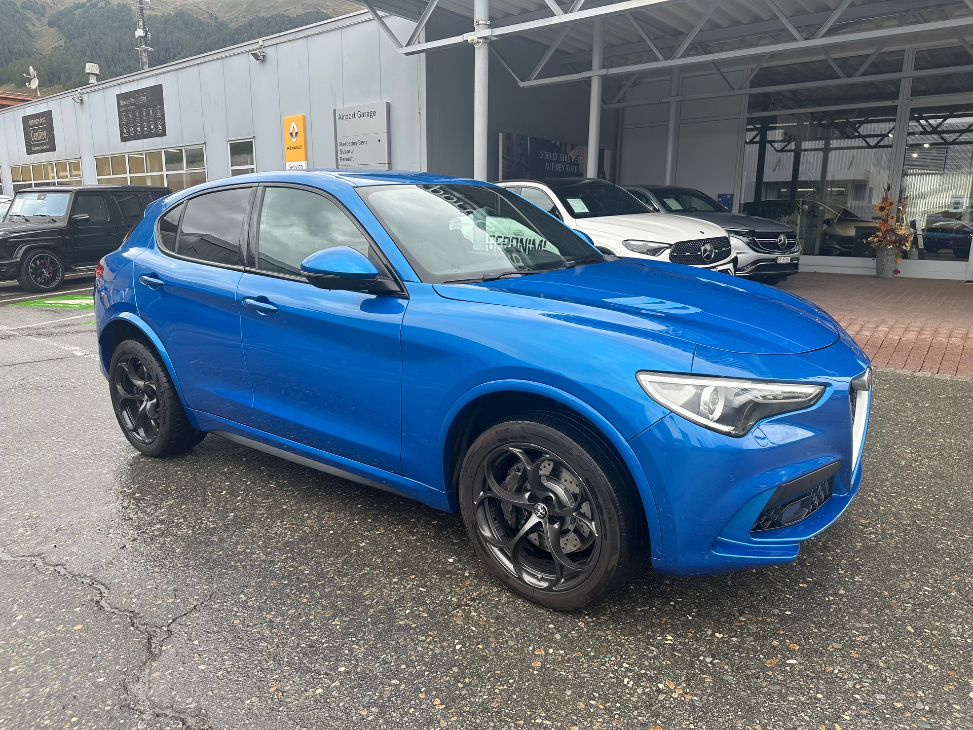 ALFA ROMEO Stelvio 2.9 V6 Biturbo Q4 Quadrofoglia-showroom-element-3