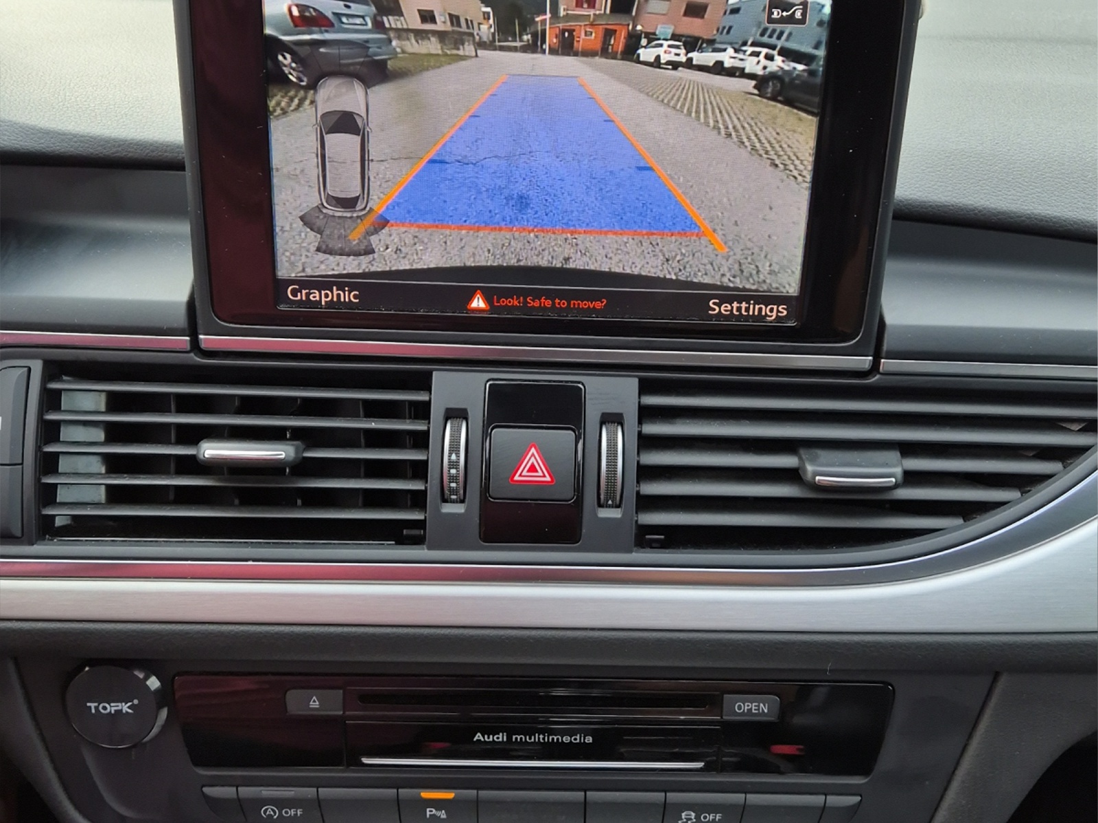 AUDI A6 Avant 3.0 TDI V6 quattro S-tronic S-LINE-image-12