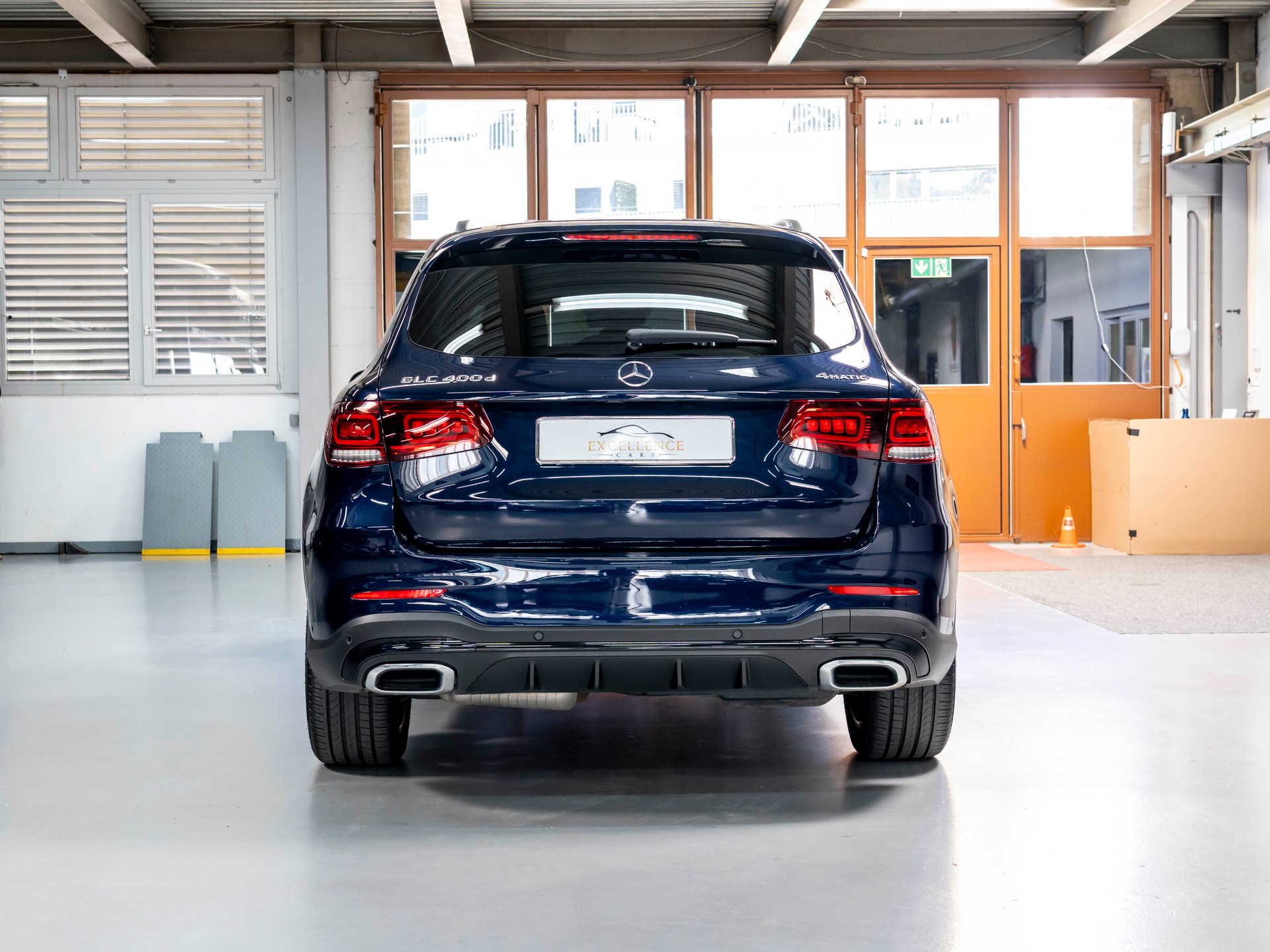 MERCEDES-BENZ GLC 400 d 4Matic AMG Line 9G-Tronic-image-6