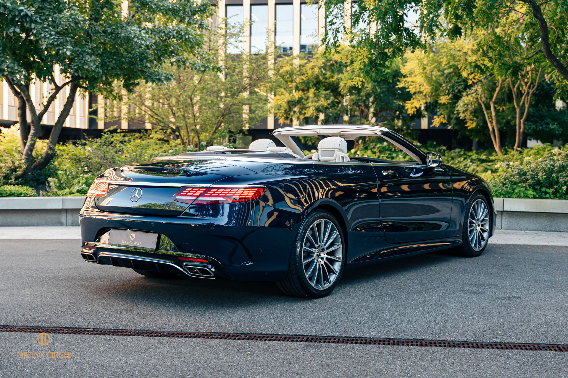 MERCEDES-BENZ S 560 Cabriolet 9G-Tronic-image-5