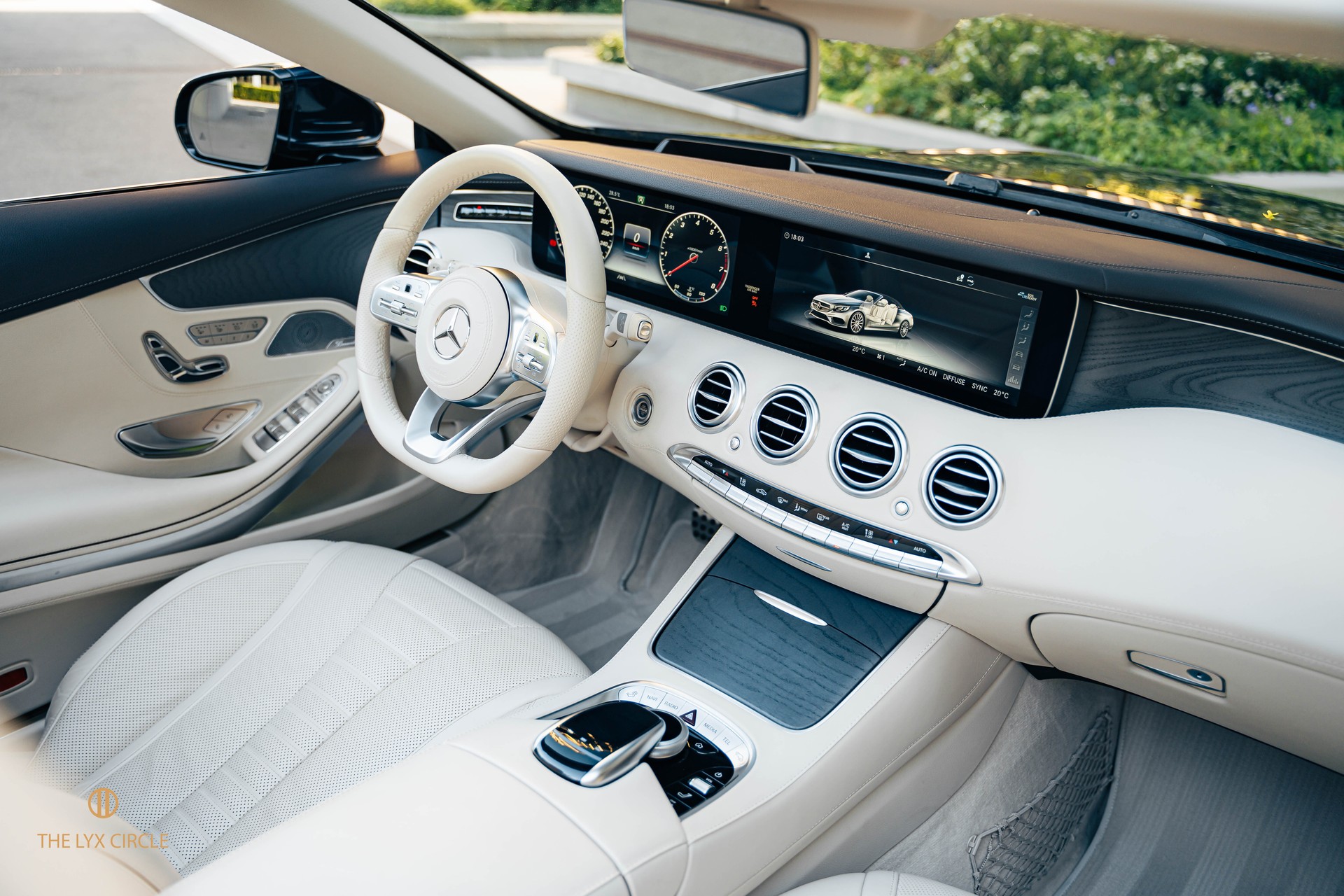 MERCEDES-BENZ S 560 Cabriolet 9G-Tronic-image-12