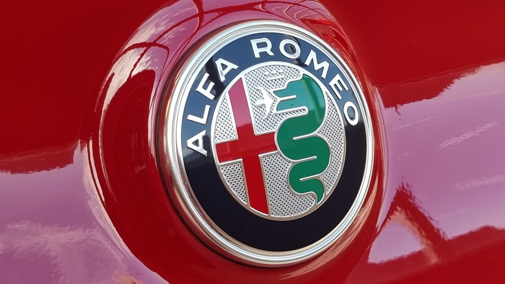 ALFA ROMEO Giulia 2.0 Q4 Tributo Italiano-image-24