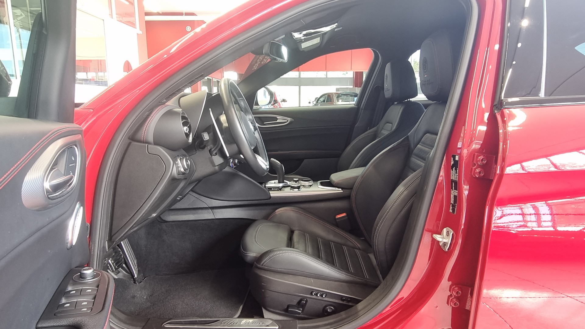 ALFA ROMEO Giulia 2.0 Q4 Tributo Italiano-image-22