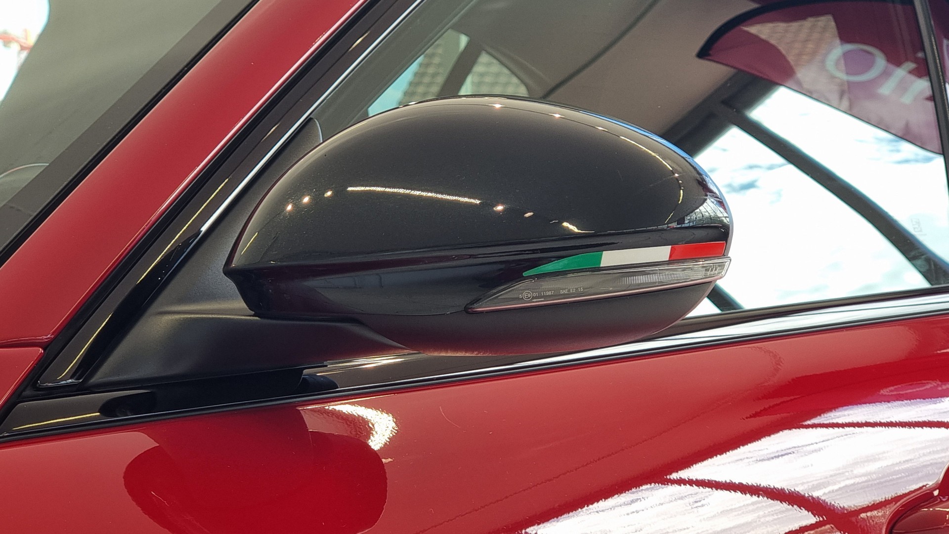ALFA ROMEO Giulia 2.0 Q4 Tributo Italiano-image-8