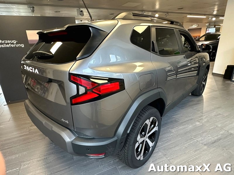 DACIA Duster 1.2 Hybrid Journey 4WD-image-5