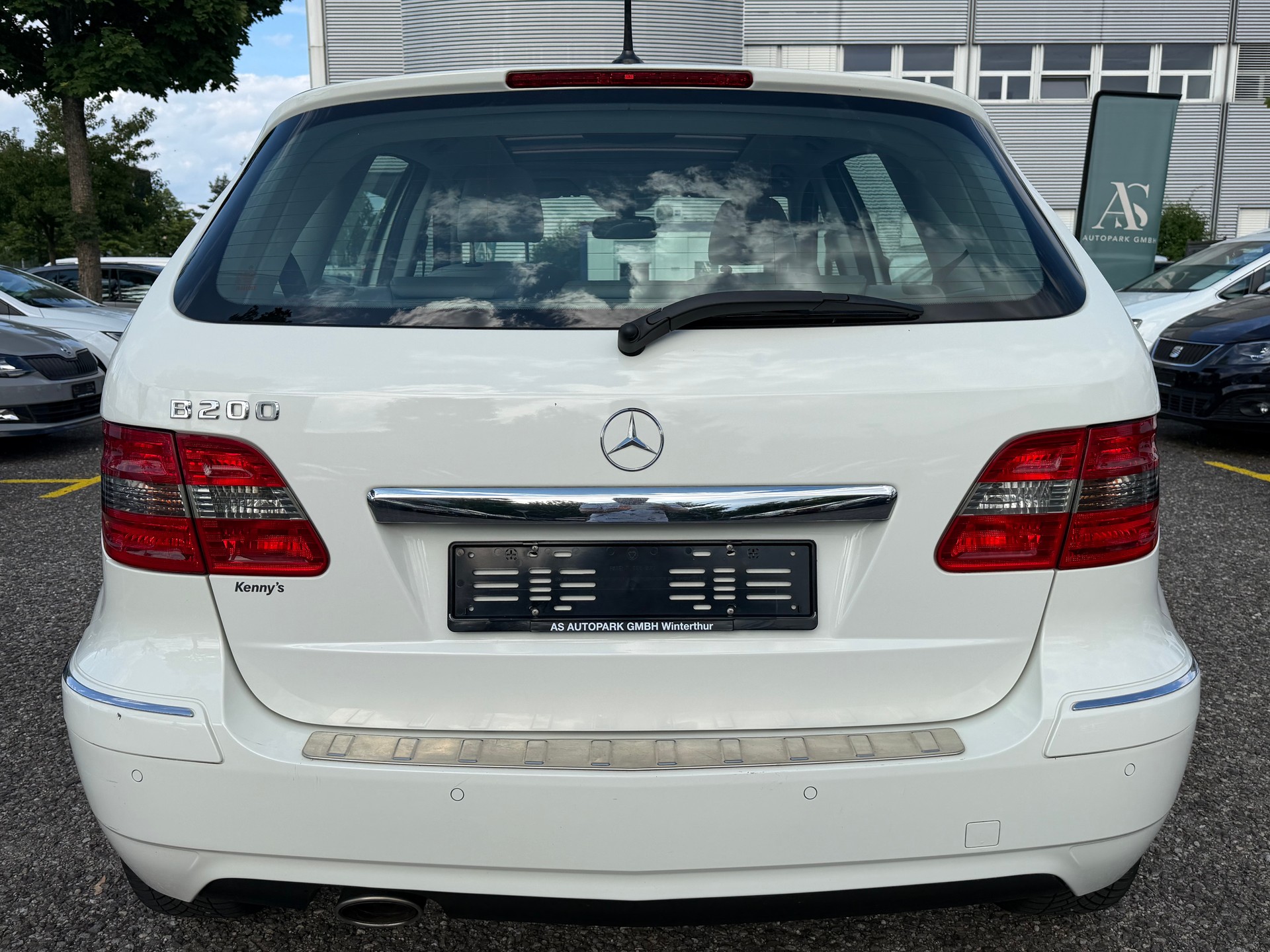 MERCEDES-BENZ B 200 Autotronic-image-5
