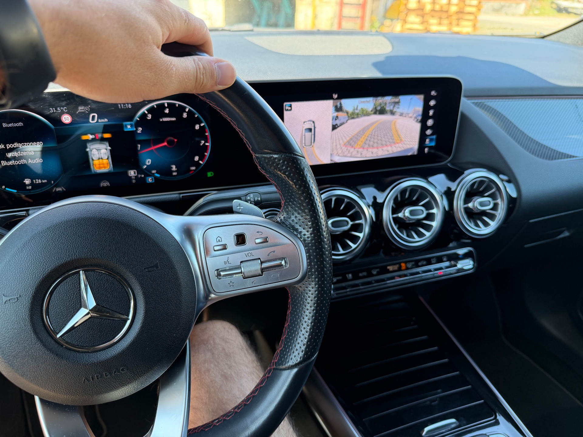 MERCEDES-BENZ B 250 4Matic Style-image-13
