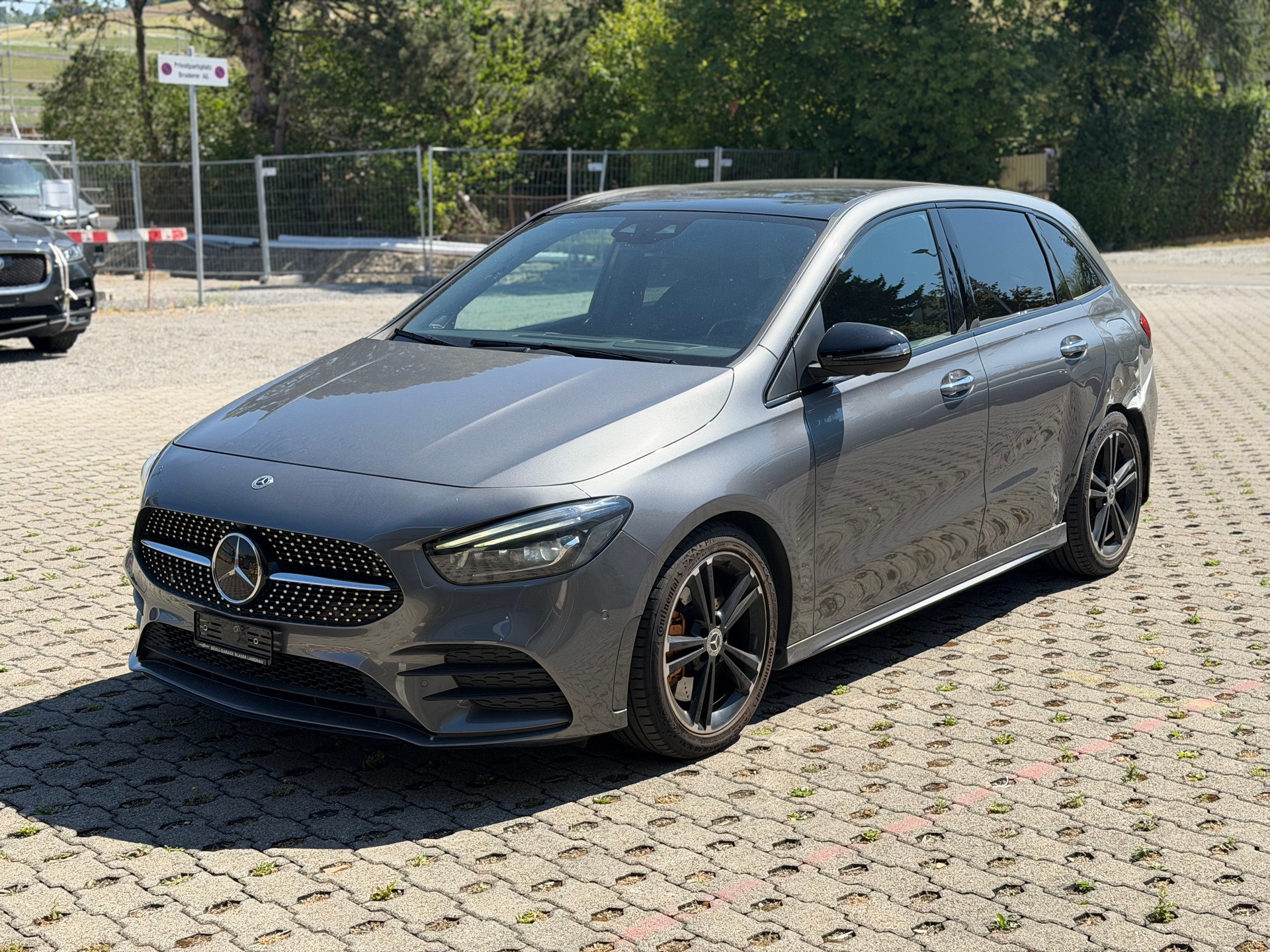 MERCEDES-BENZ B 250 4Matic Style-image-0
