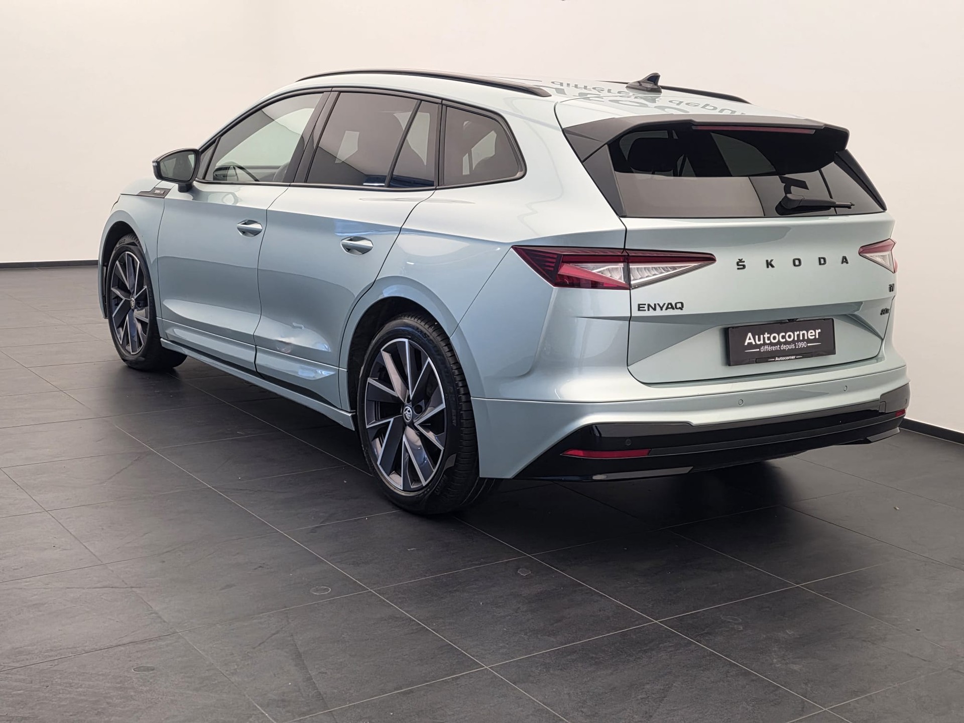 SKODA Enyaq iV 80x SportLine-image-9