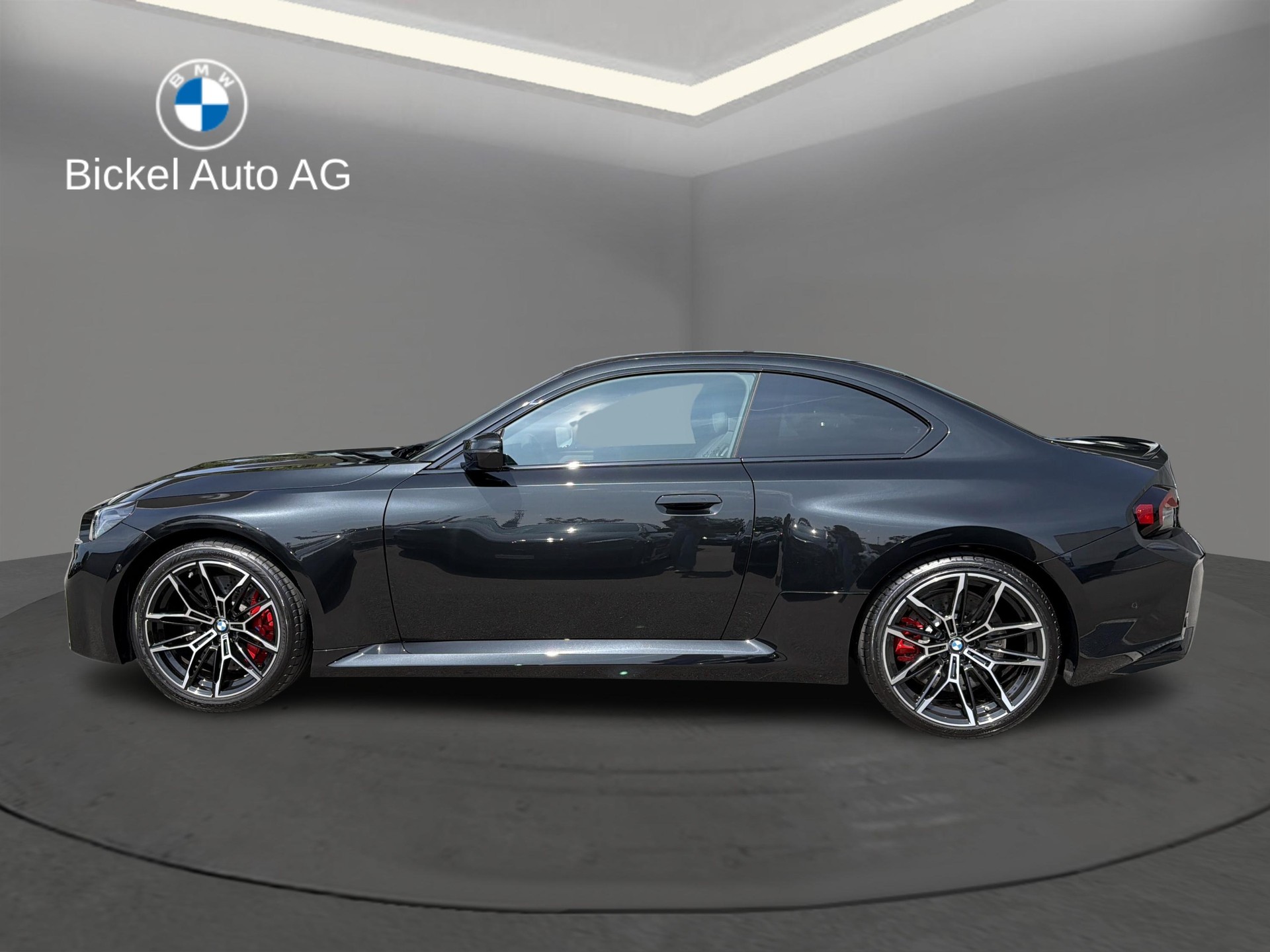 BMW M2 Coupe-image-2