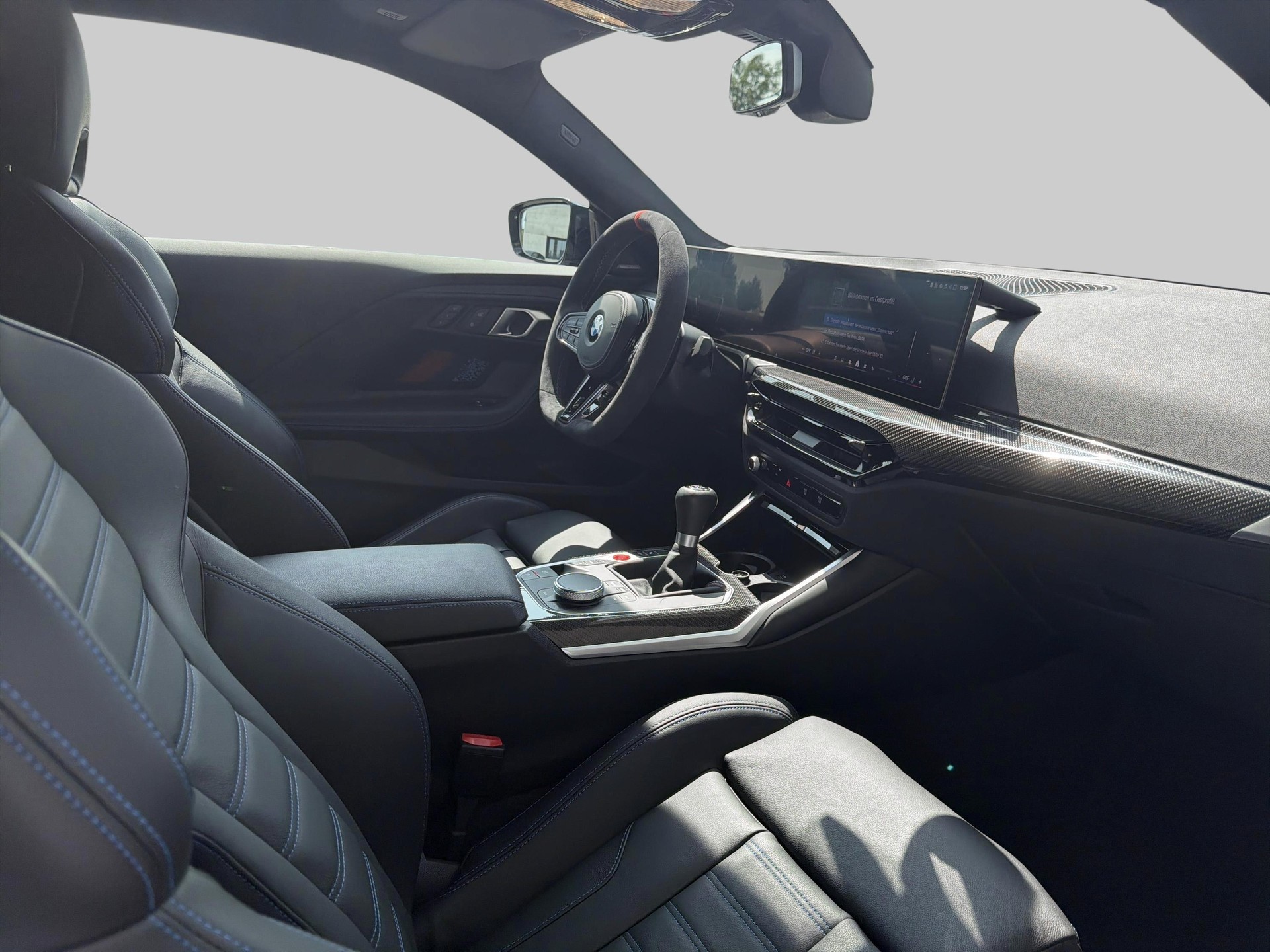 BMW M2 Coupe-image-7