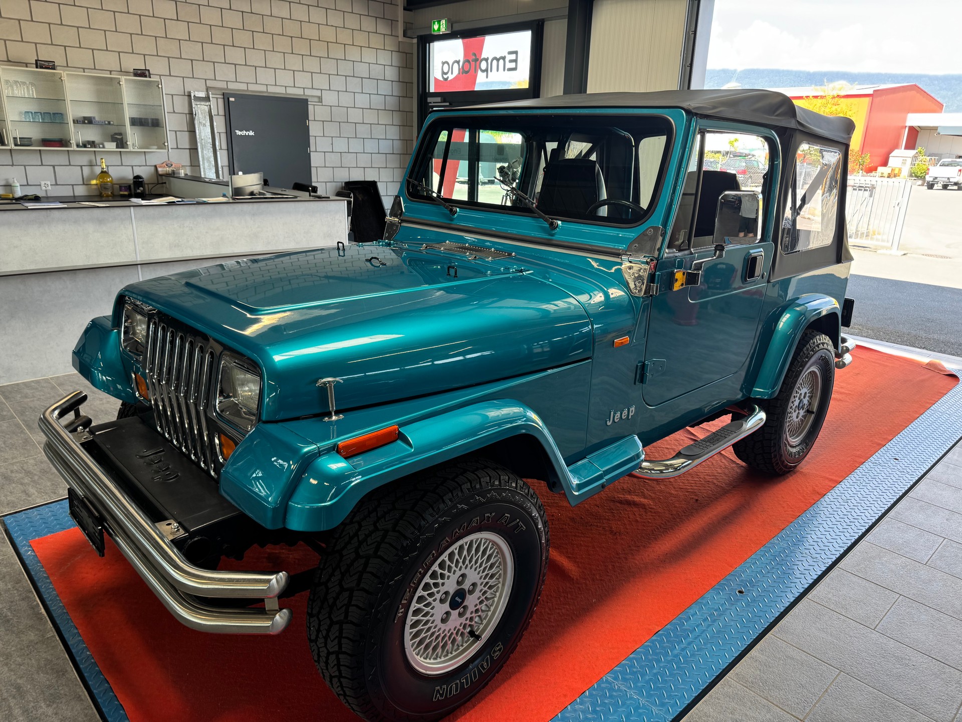 JEEP YJ-image-0
