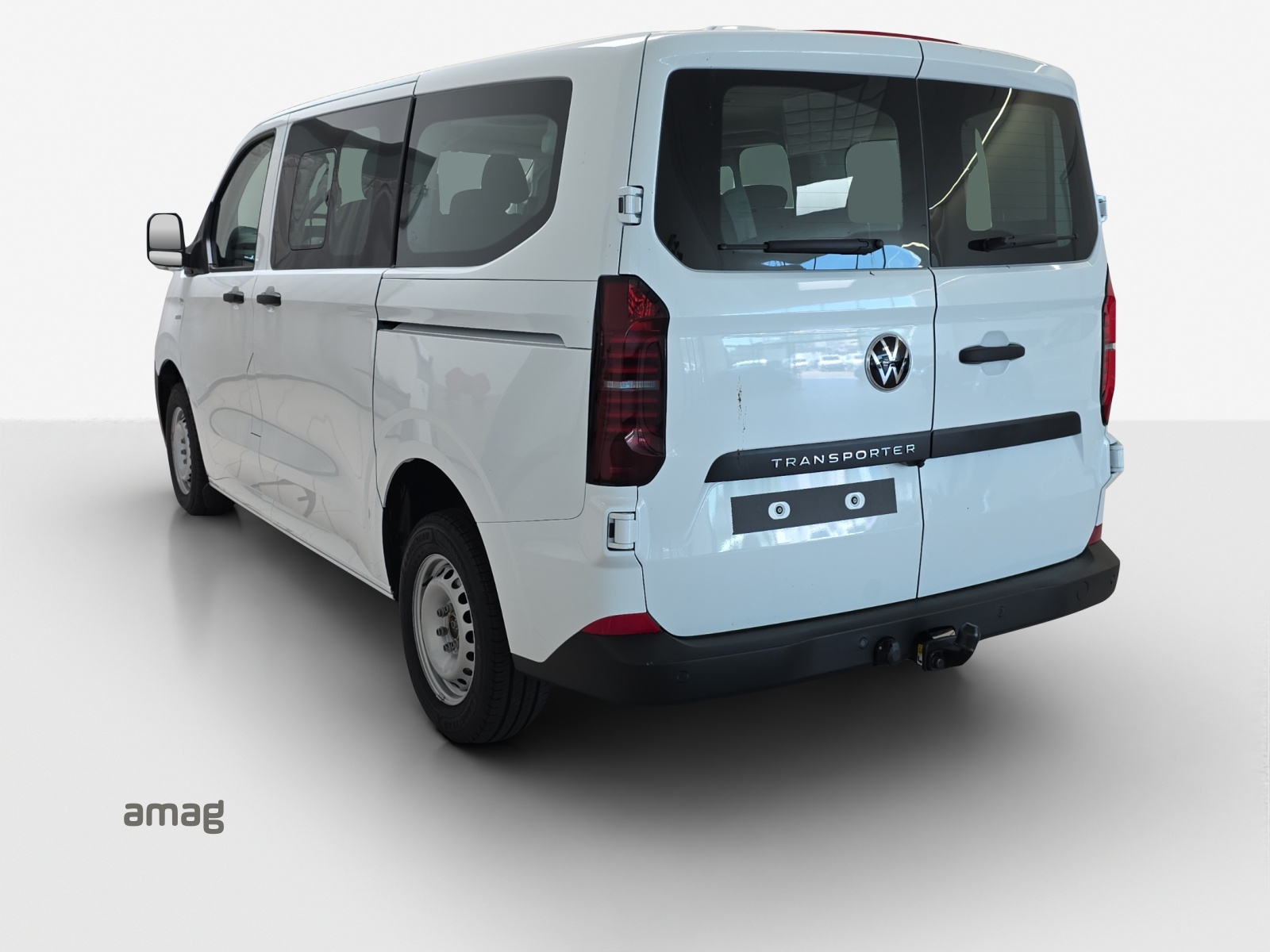 VW Transporter Kombi 2.0 TDI-image-2