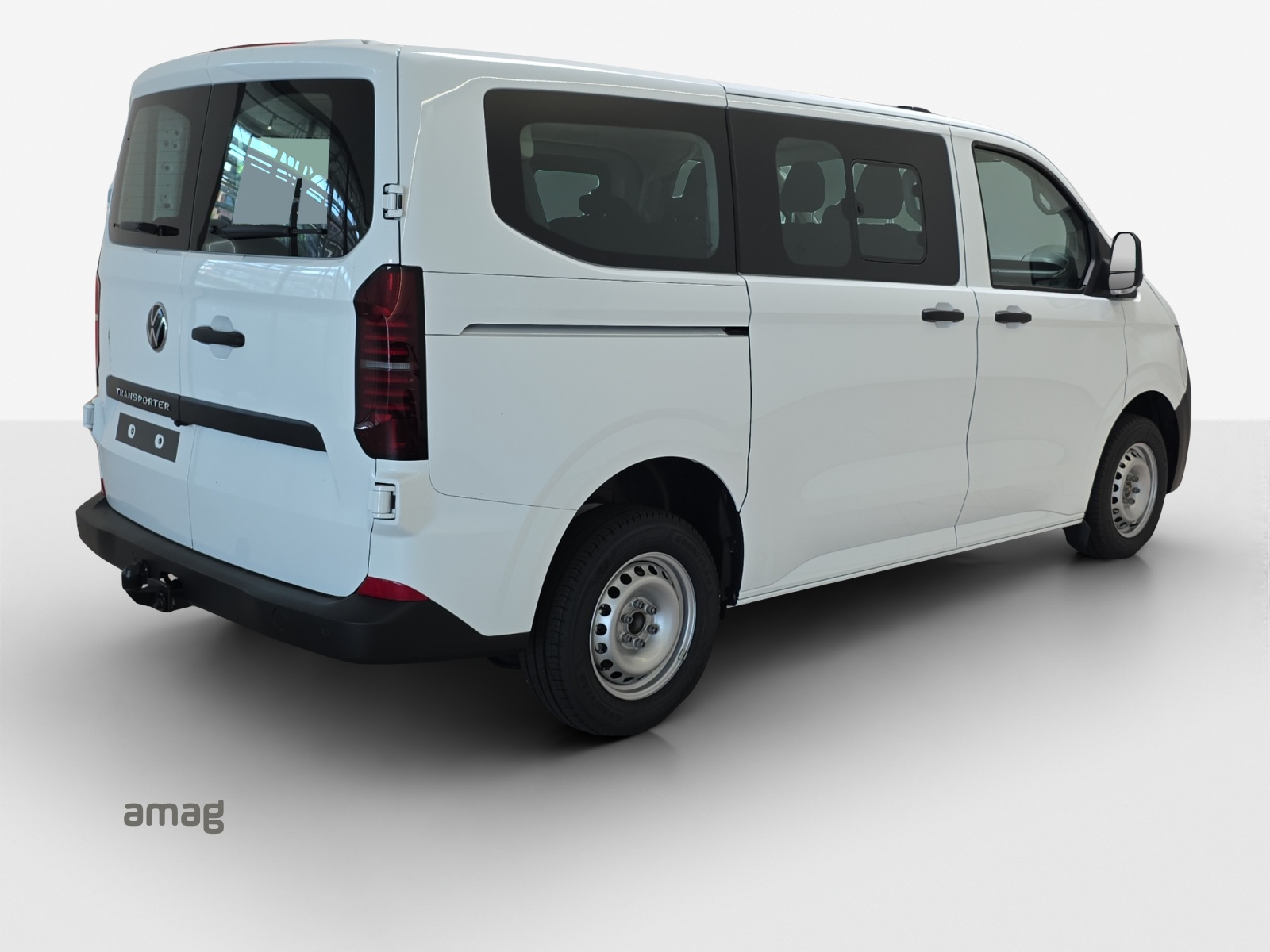 VW Transporter Kombi 2.0 TDI-image-4