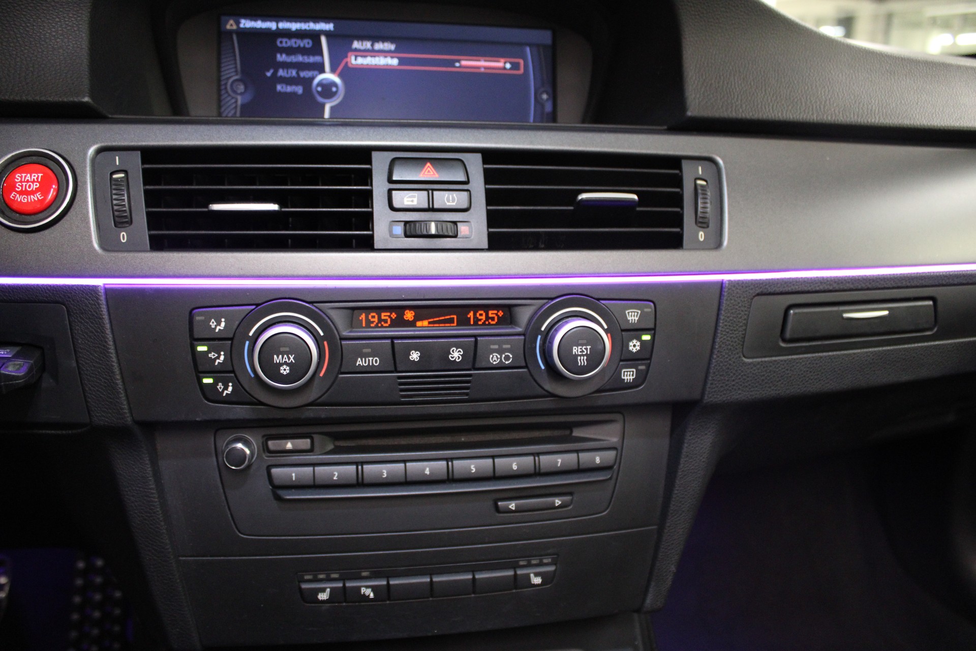 BMW M3 Cabriolet DSG-image-11