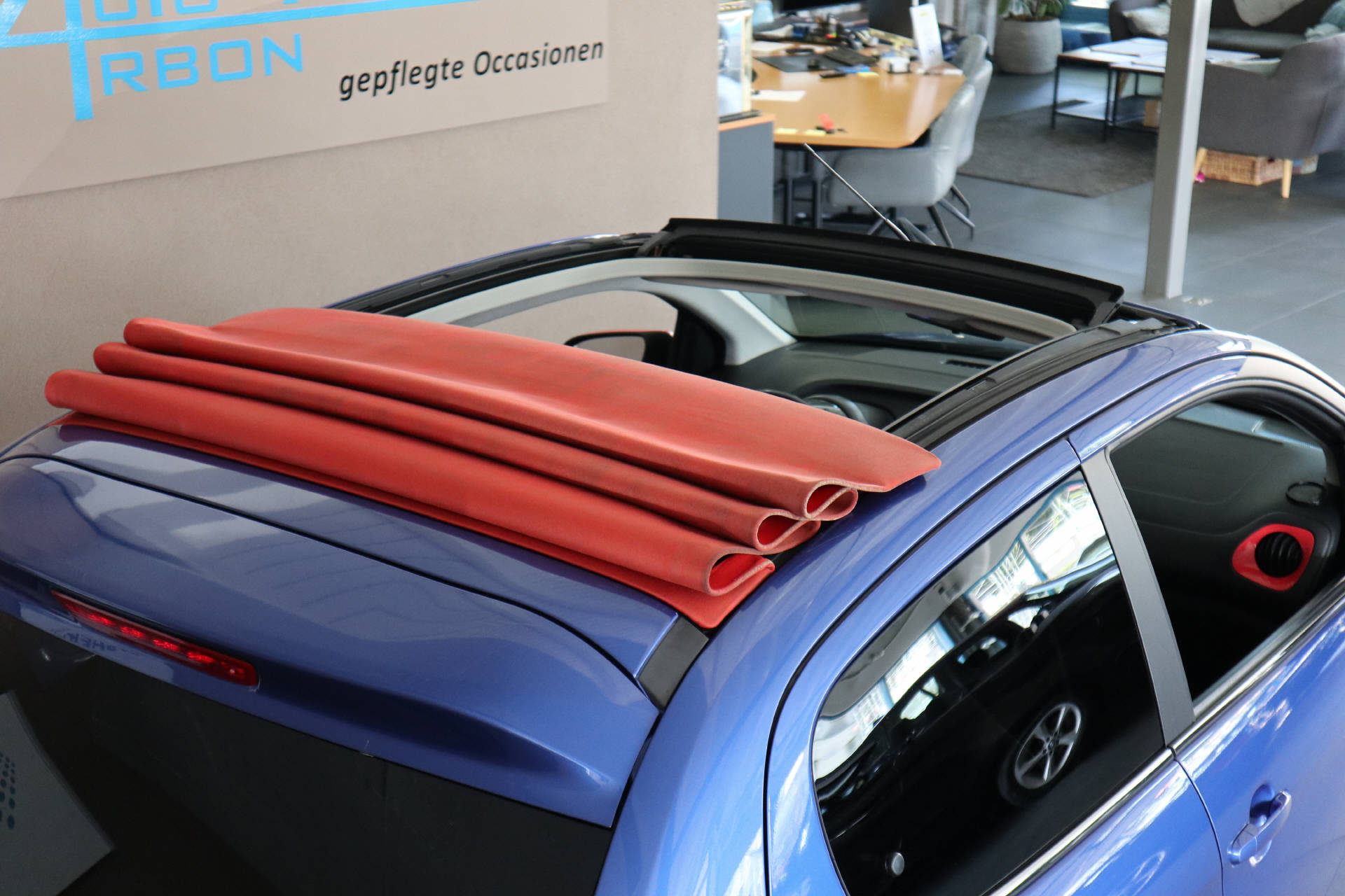 CITROEN C1 1.0 VTi Shine Airscape ETG S/S-image-1