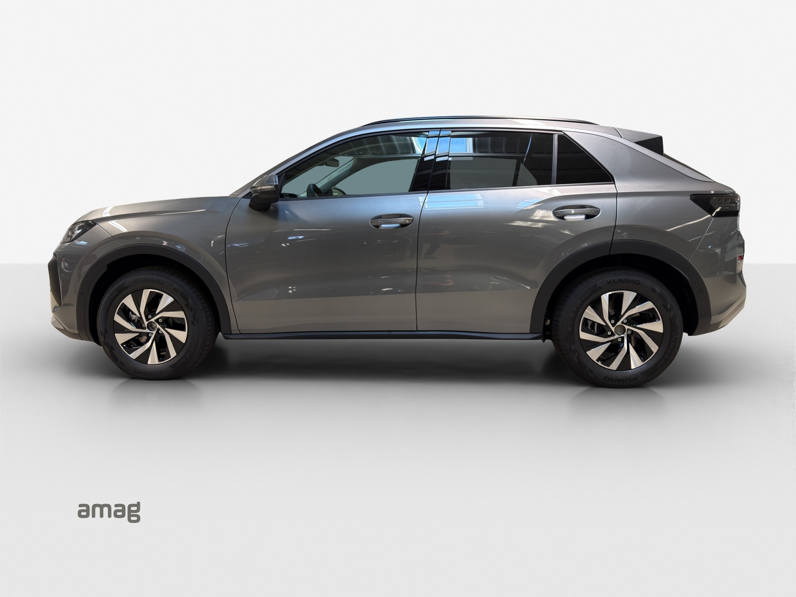 VW T-Roc 1.5 eTSI mHEV Life DSG-image-1