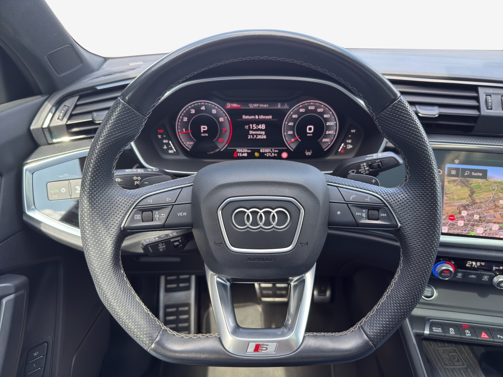 AUDI Q3 Sportback 40 TFSI S line quattro S-tronic-image-8