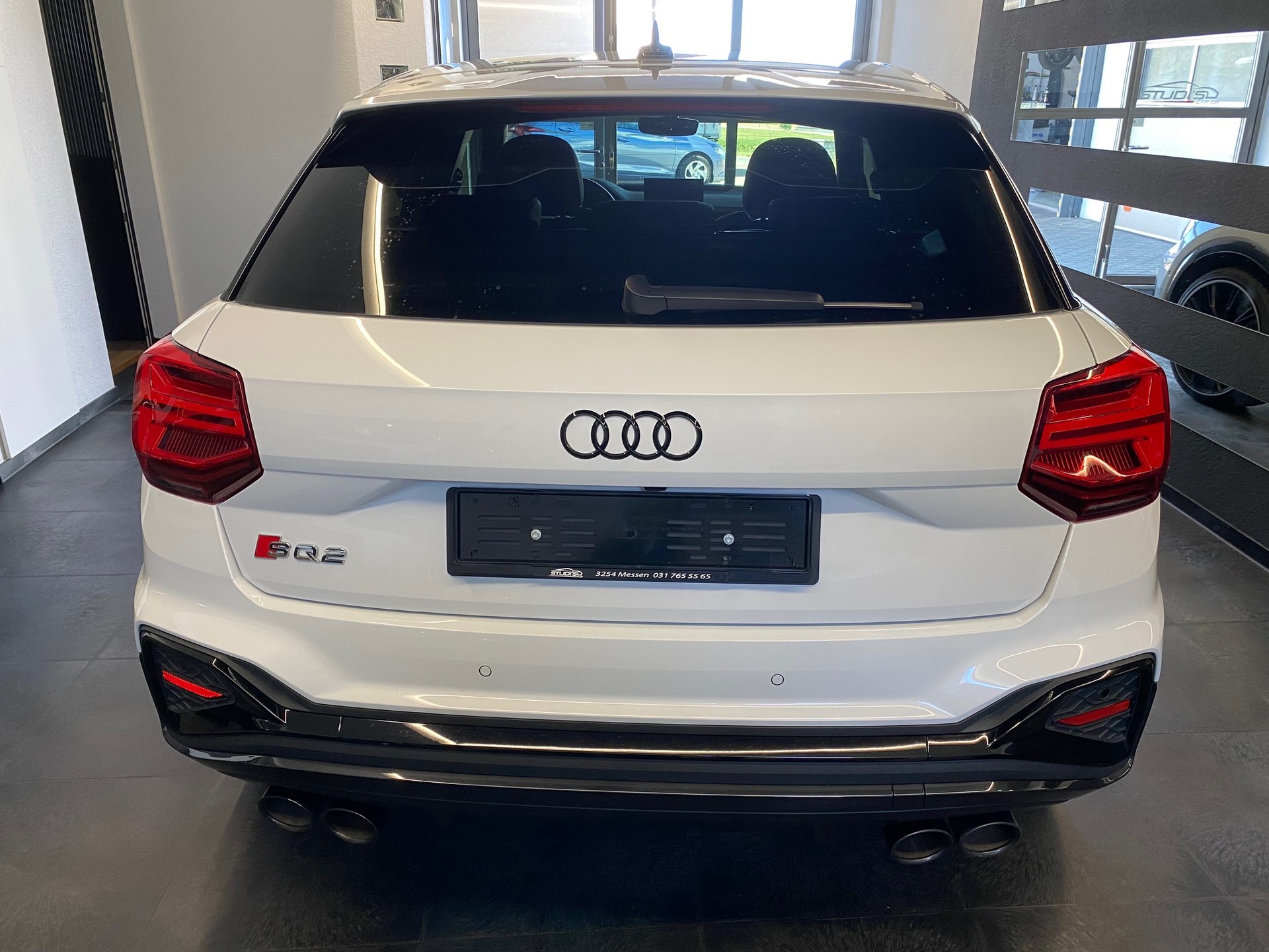 AUDI SQ2 TFSI quattro S-tronic CH-Fahrzeug Top Ausstattung 20" 19" AHK abnehmbar Original ab Werkg-image-4