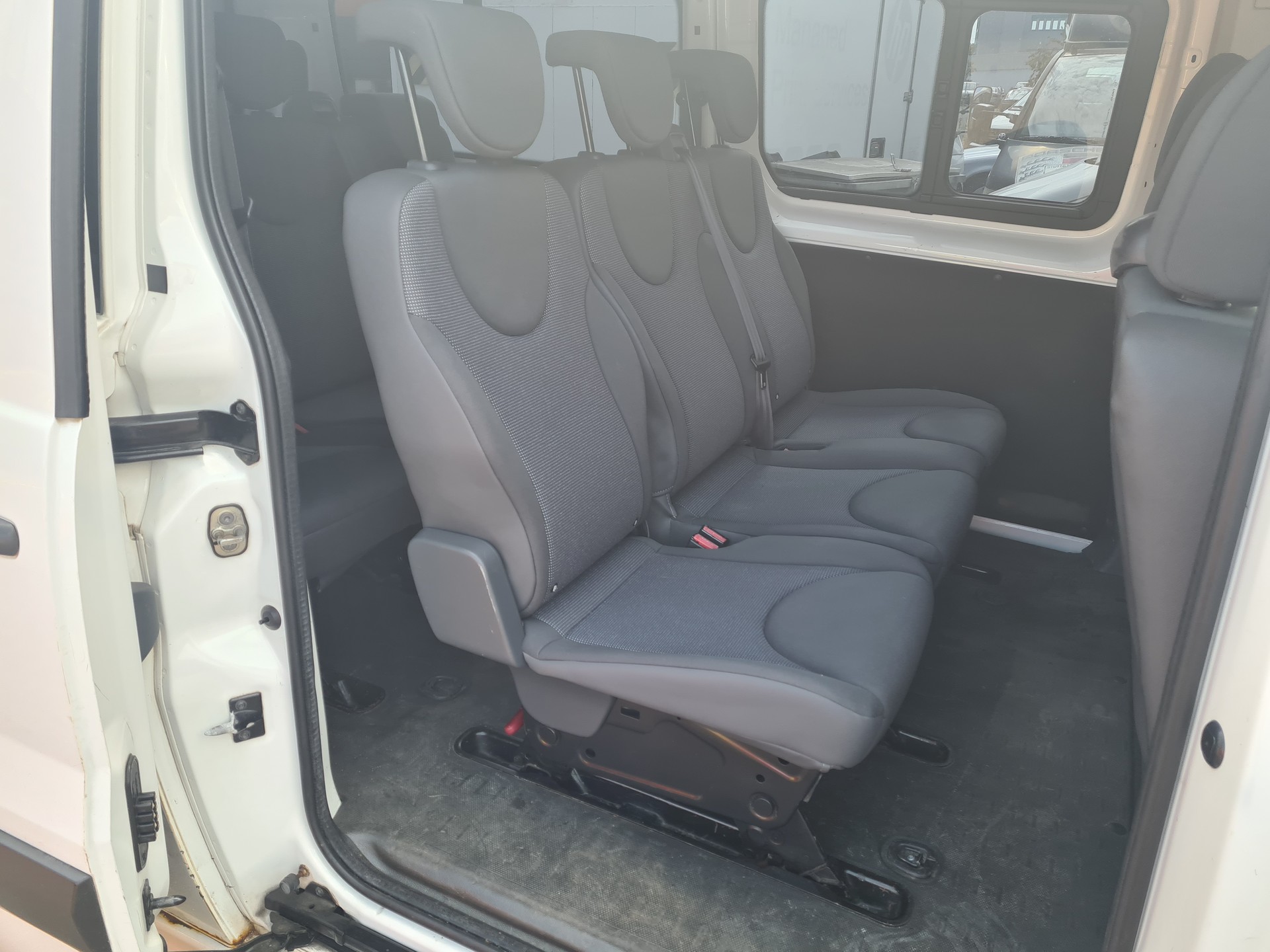 CITROEN Jumpy 2.0i 16V L2H1-image-9