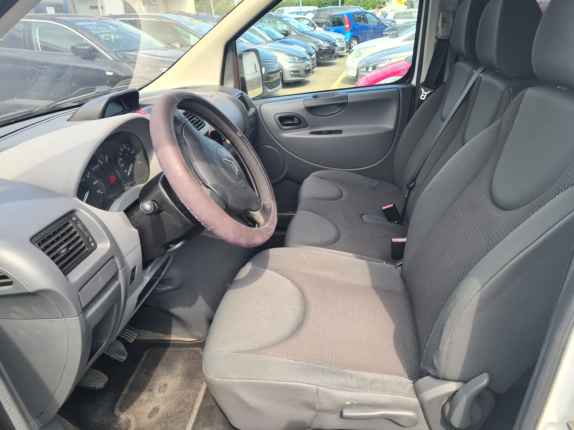 CITROEN Jumpy 2.0i 16V L2H1-image-7