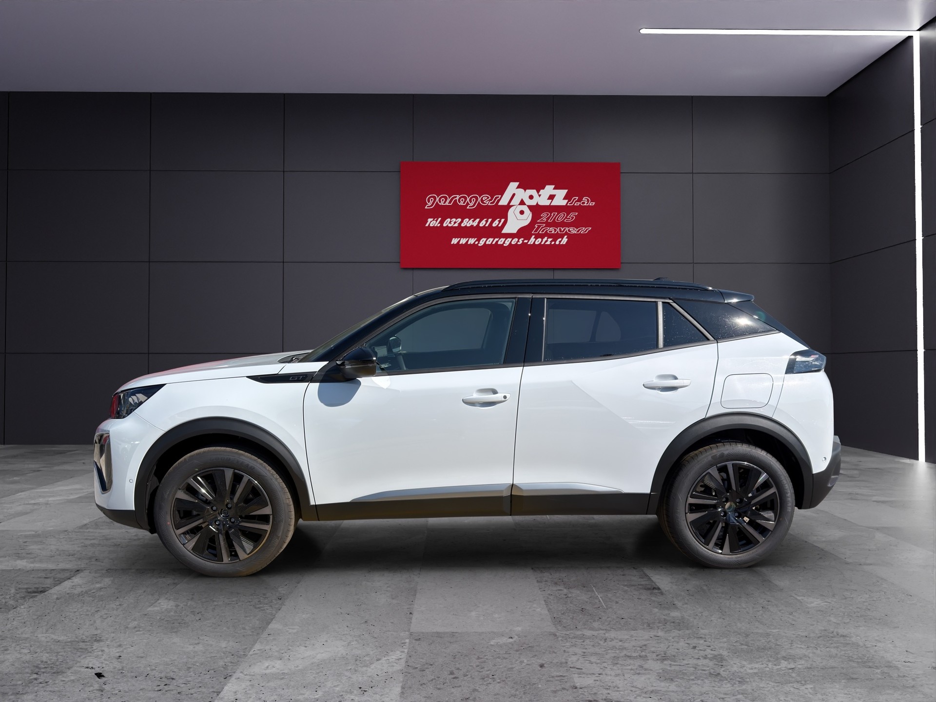 PEUGEOT 2008 1.2 MHEV GT Exclusive-image-2