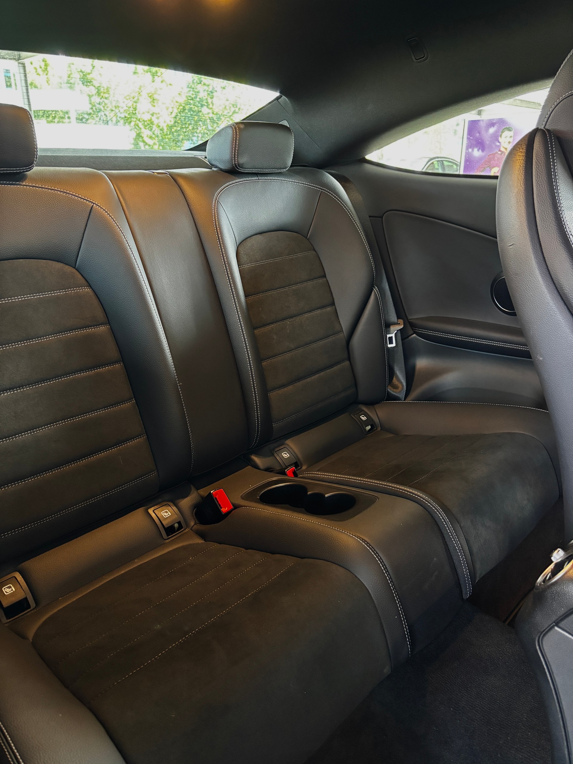 MERCEDES-BENZ C200 Coupé AMG Line 9G-Tronic-image-6