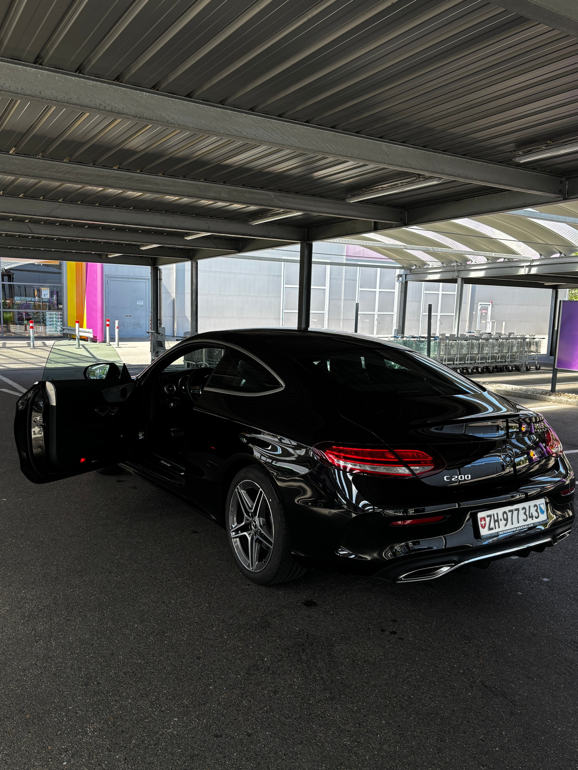 MERCEDES-BENZ C200 Coupé AMG Line 9G-Tronic-image-3