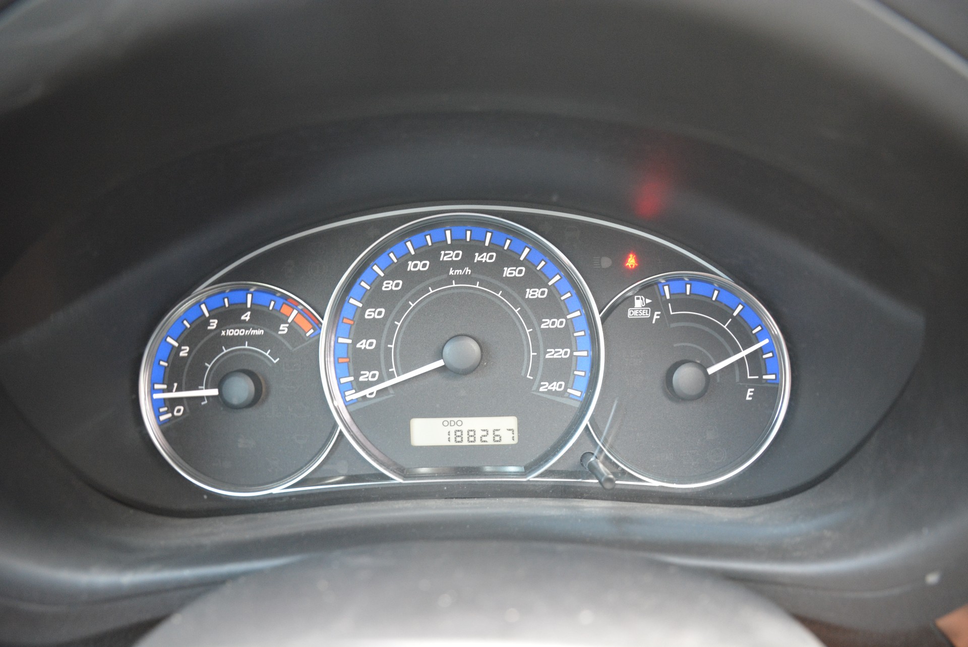 SUBARU Forester 2.0D XS Limited-image-6
