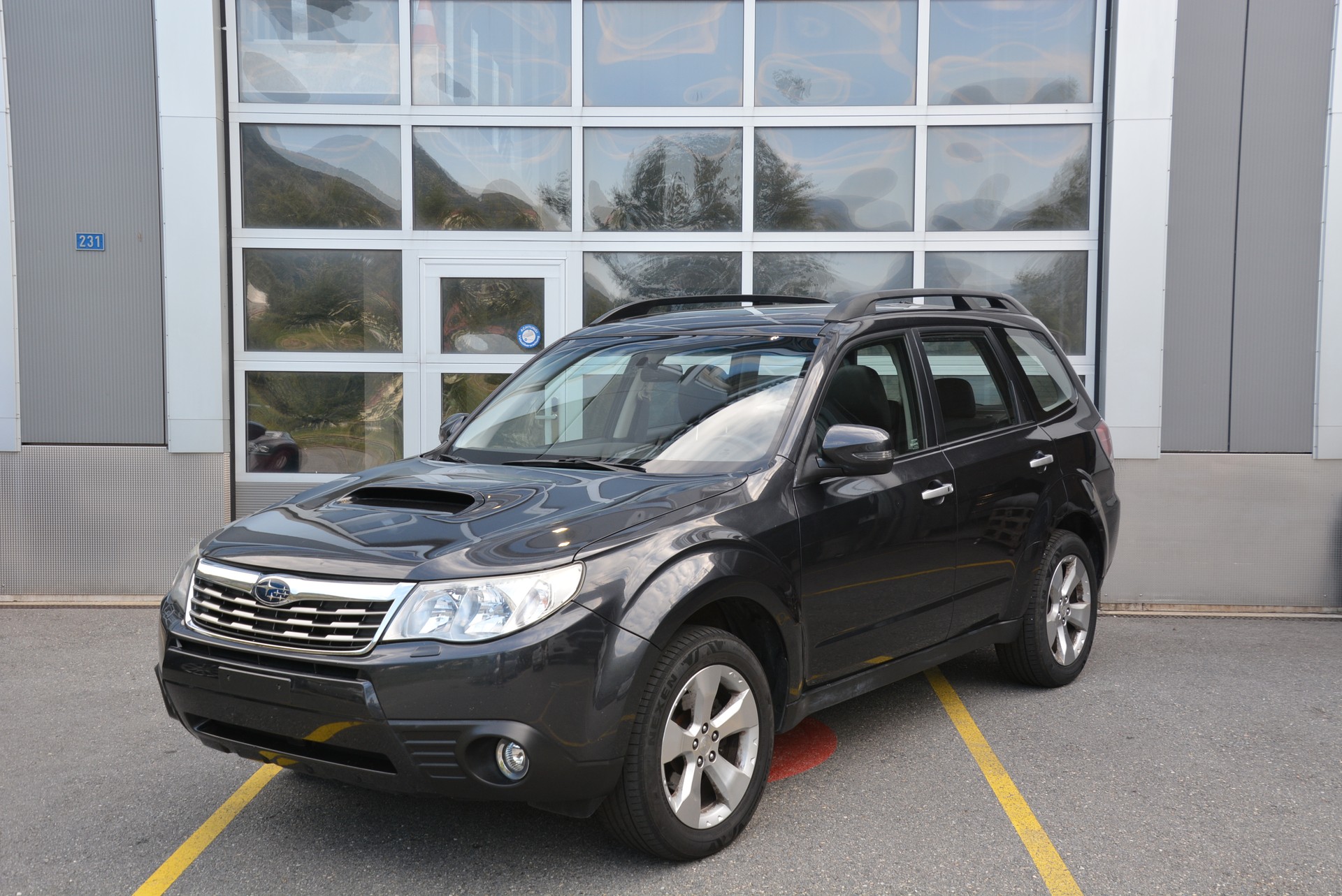 SUBARU Forester 2.0D XS Limited-image-0