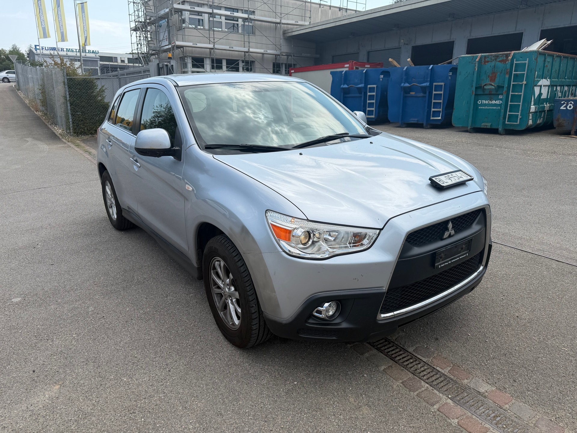 MITSUBISHI ASX 1.8 DID Inform 4WD-image-3