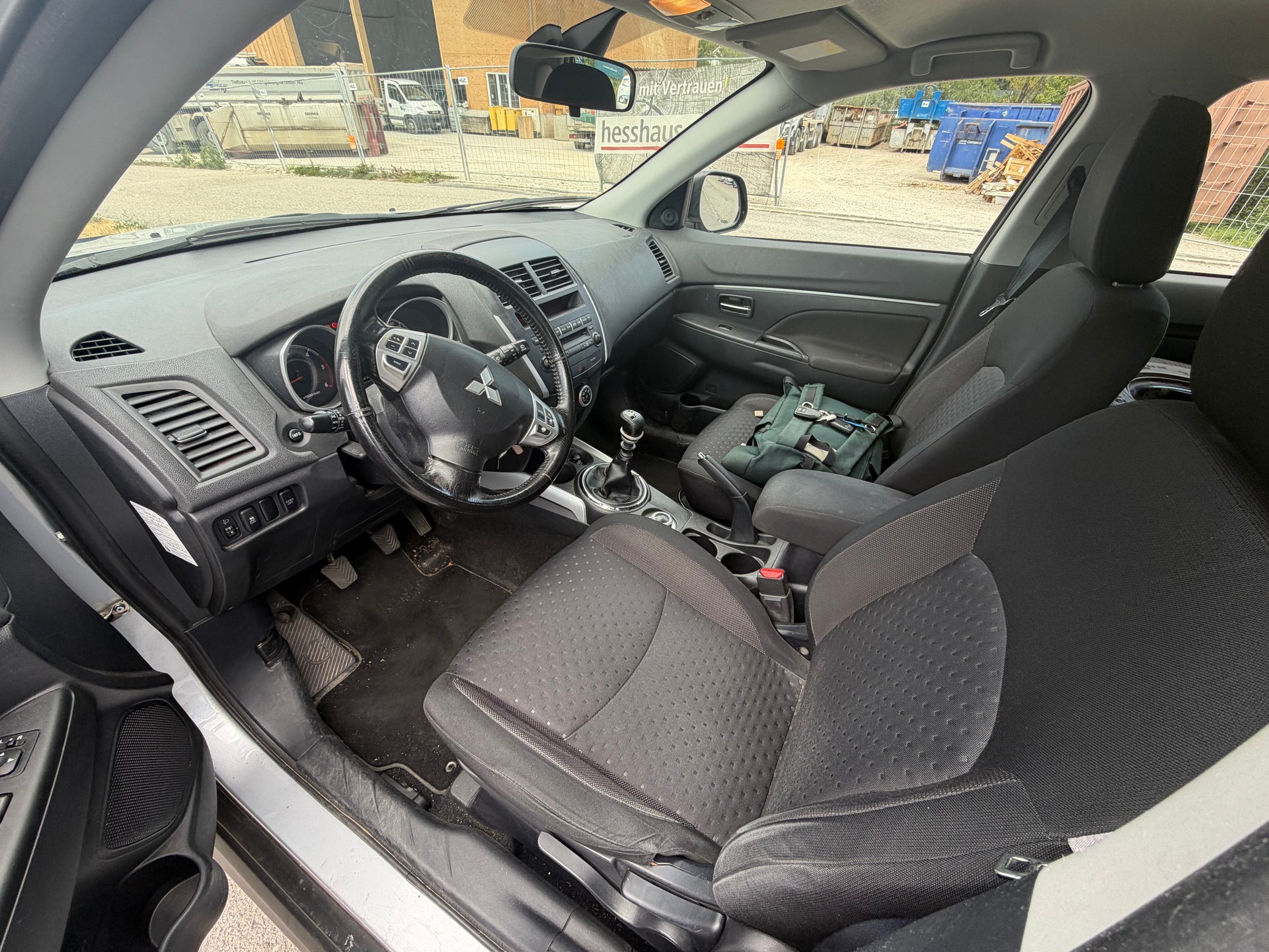 MITSUBISHI ASX 1.8 DID Inform 4WD-image-4
