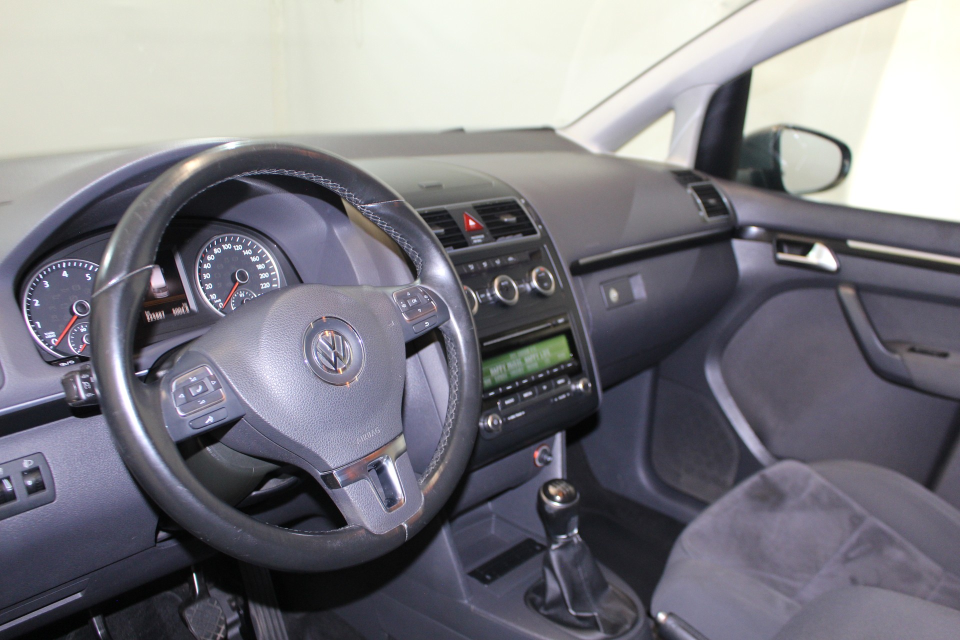 VW Touran 1.4 TSI 140 Comfortline-image-11