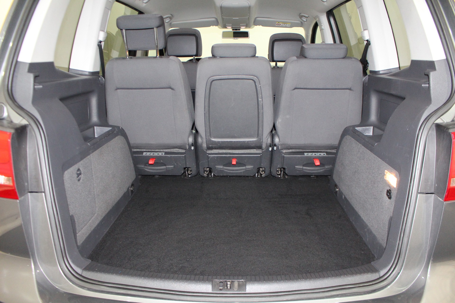 VW Touran 1.4 TSI 140 Comfortline-image-8