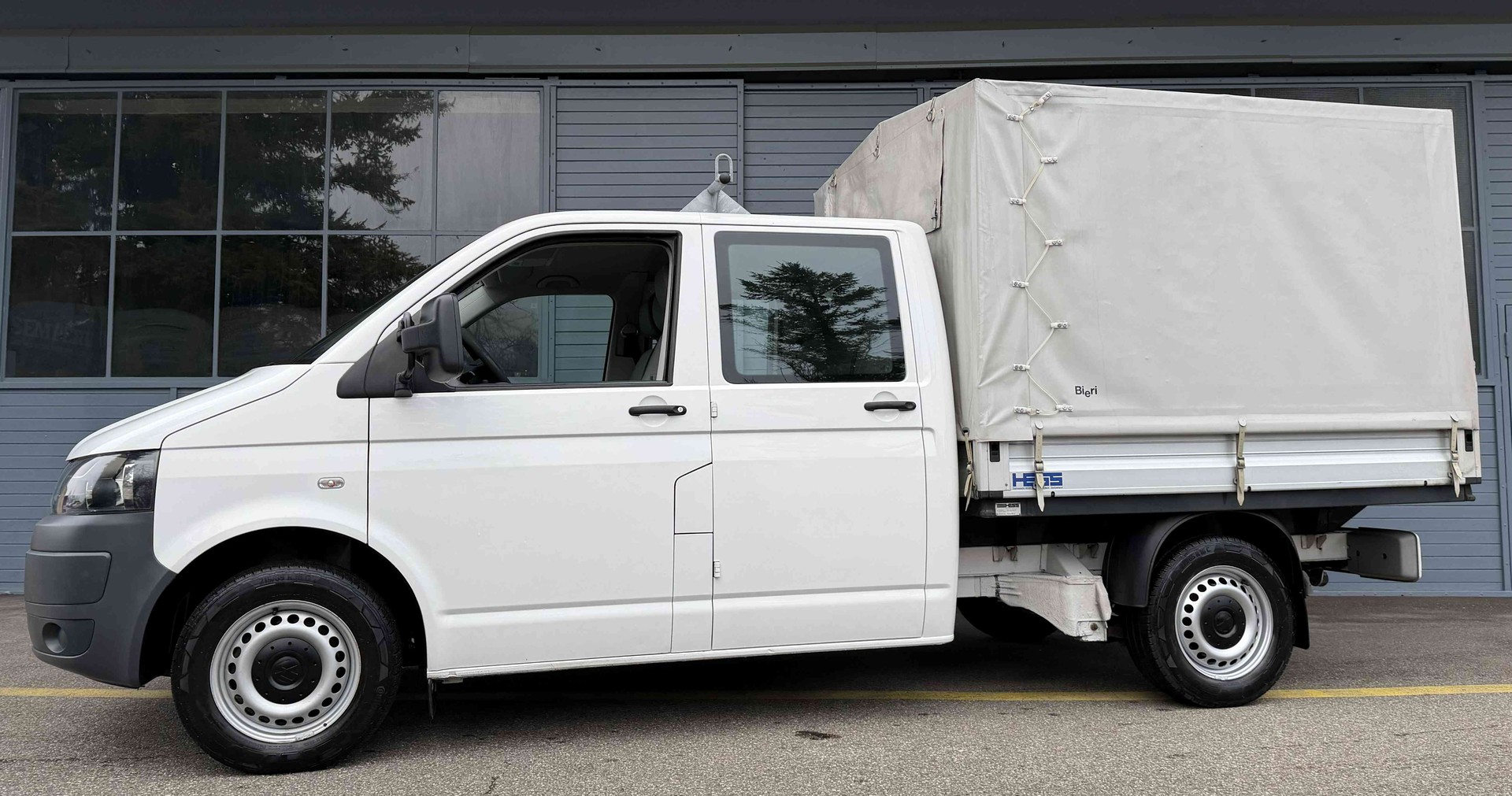 VW T5 2.0 TDI 4Motion-image-2