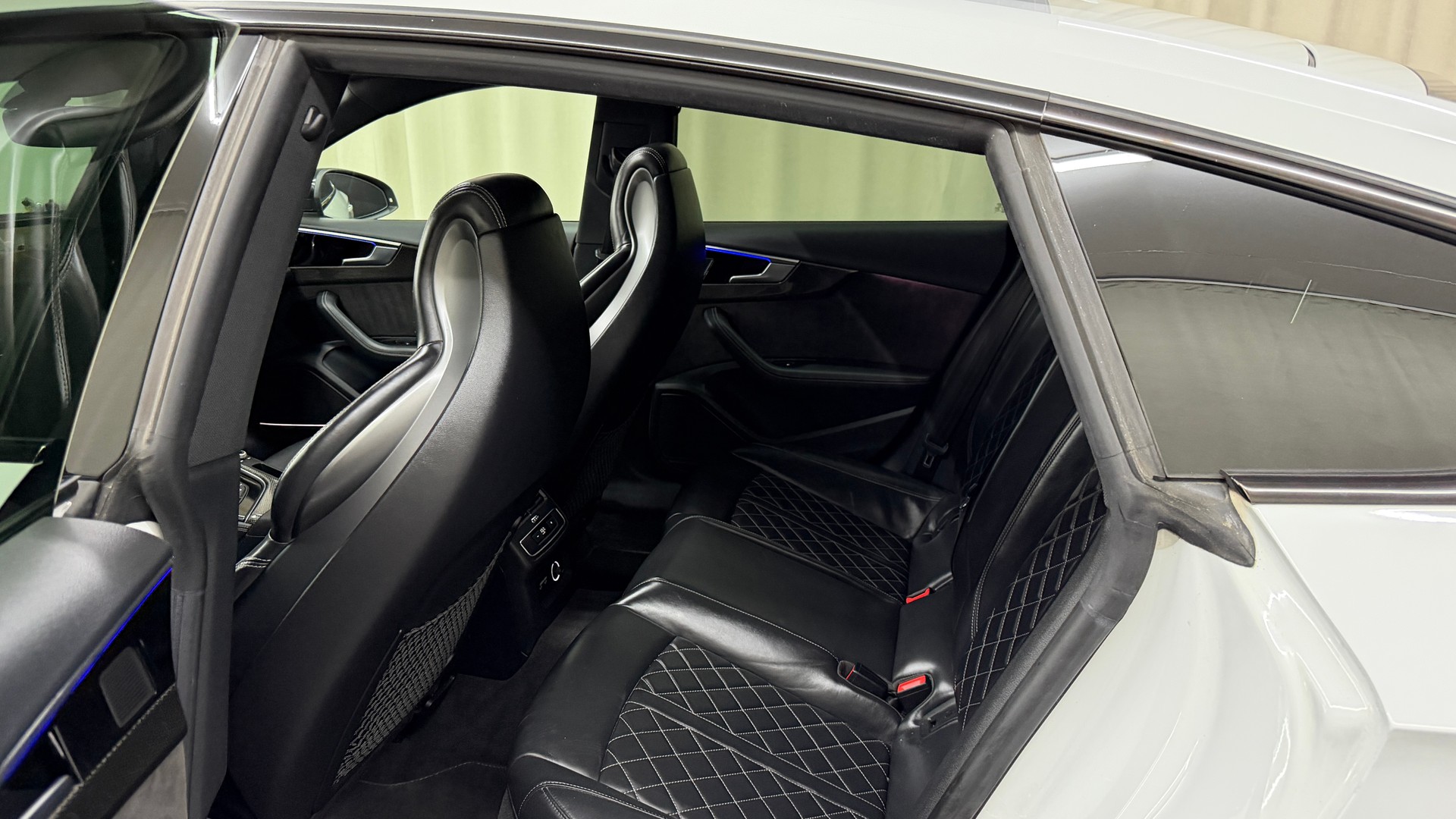 AUDI S5 ABT Sportback 3.0 TDI quattro tiptronic-image-12