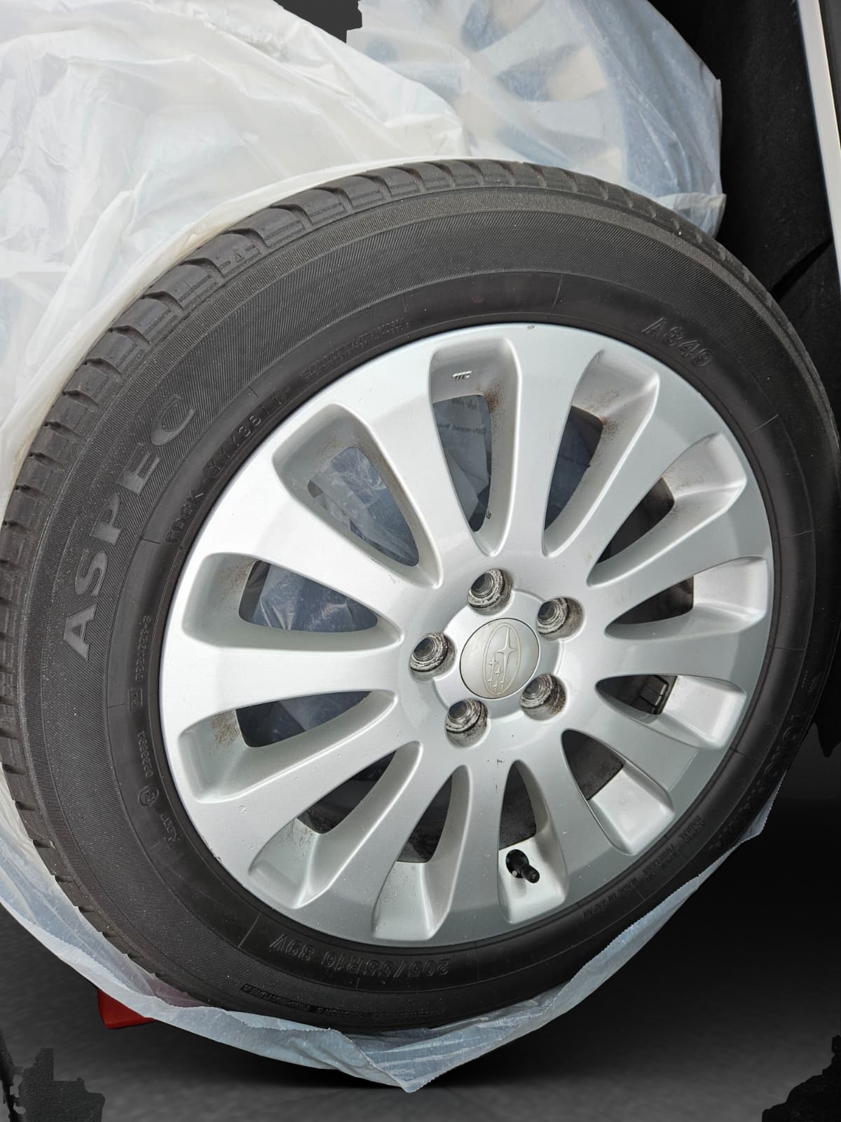 SUBARU Impreza 2.0R Comfort Automatic-image-10