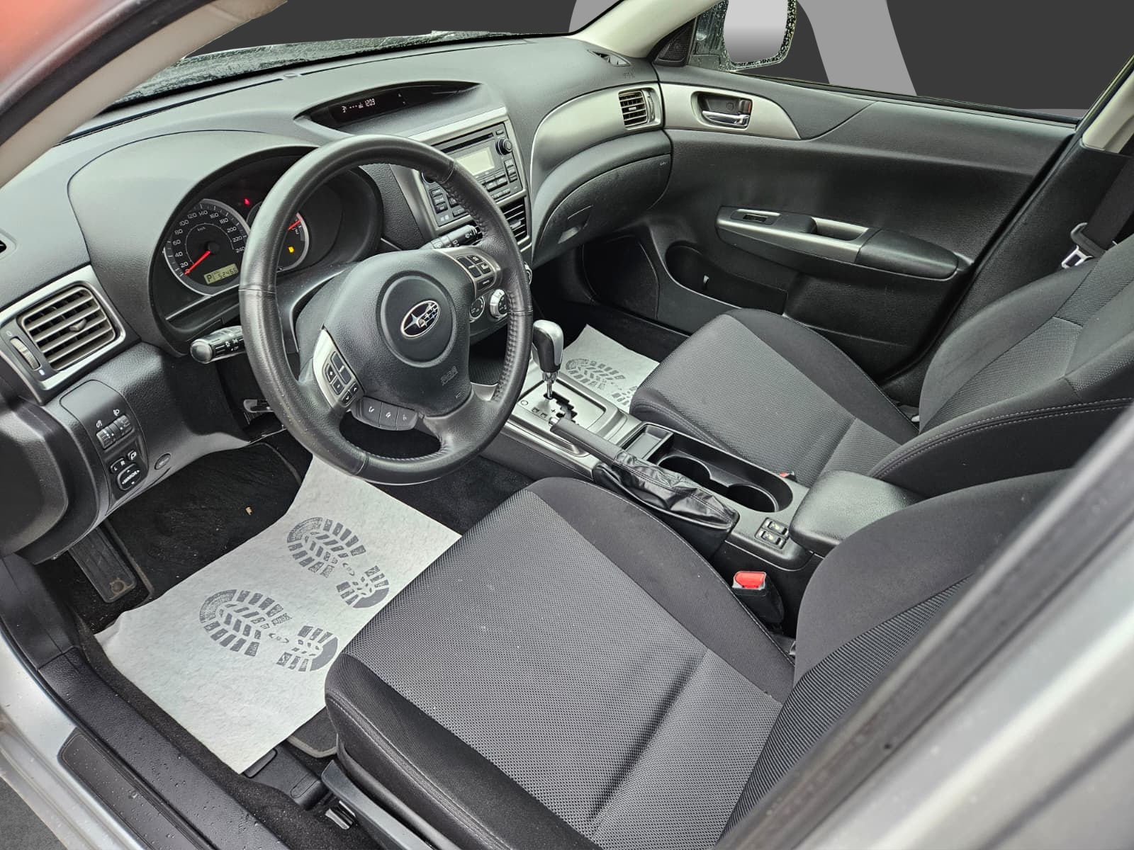 SUBARU Impreza 2.0R Comfort Automatic-image-11