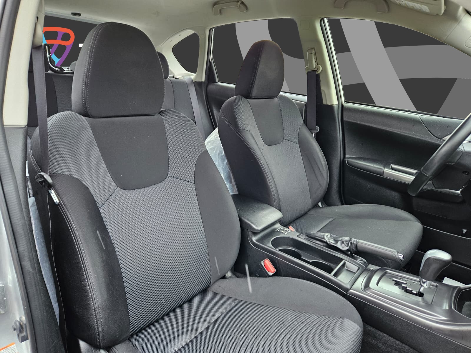 SUBARU Impreza 2.0R Comfort Automatic-image-15