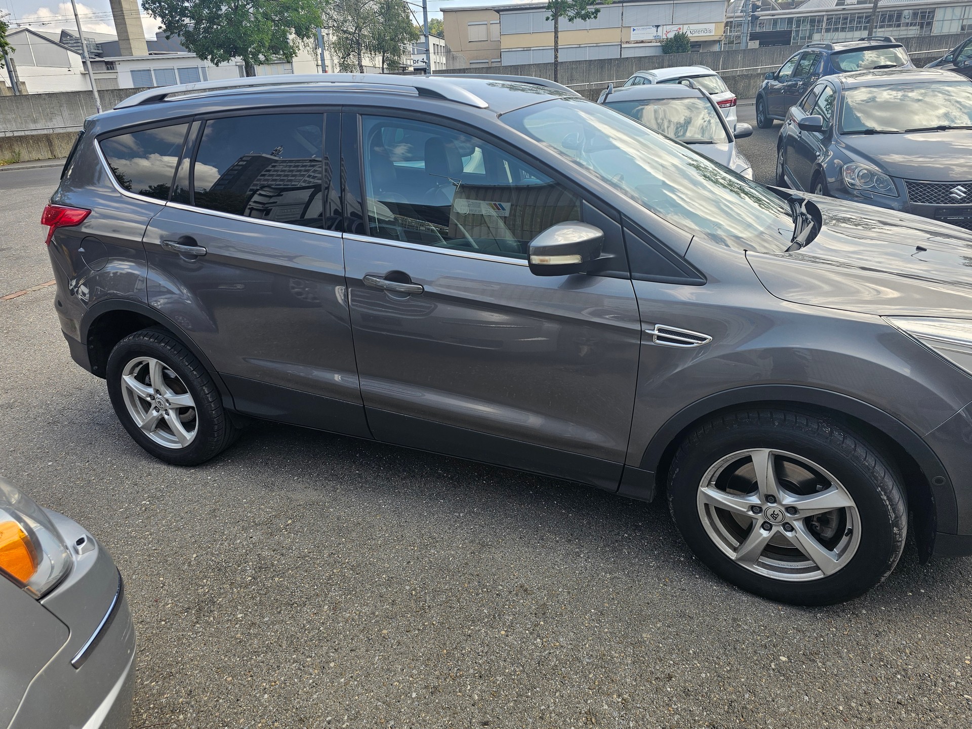 FORD Kuga 2.0 TDCi Carving 4WD PowerShift-image-5