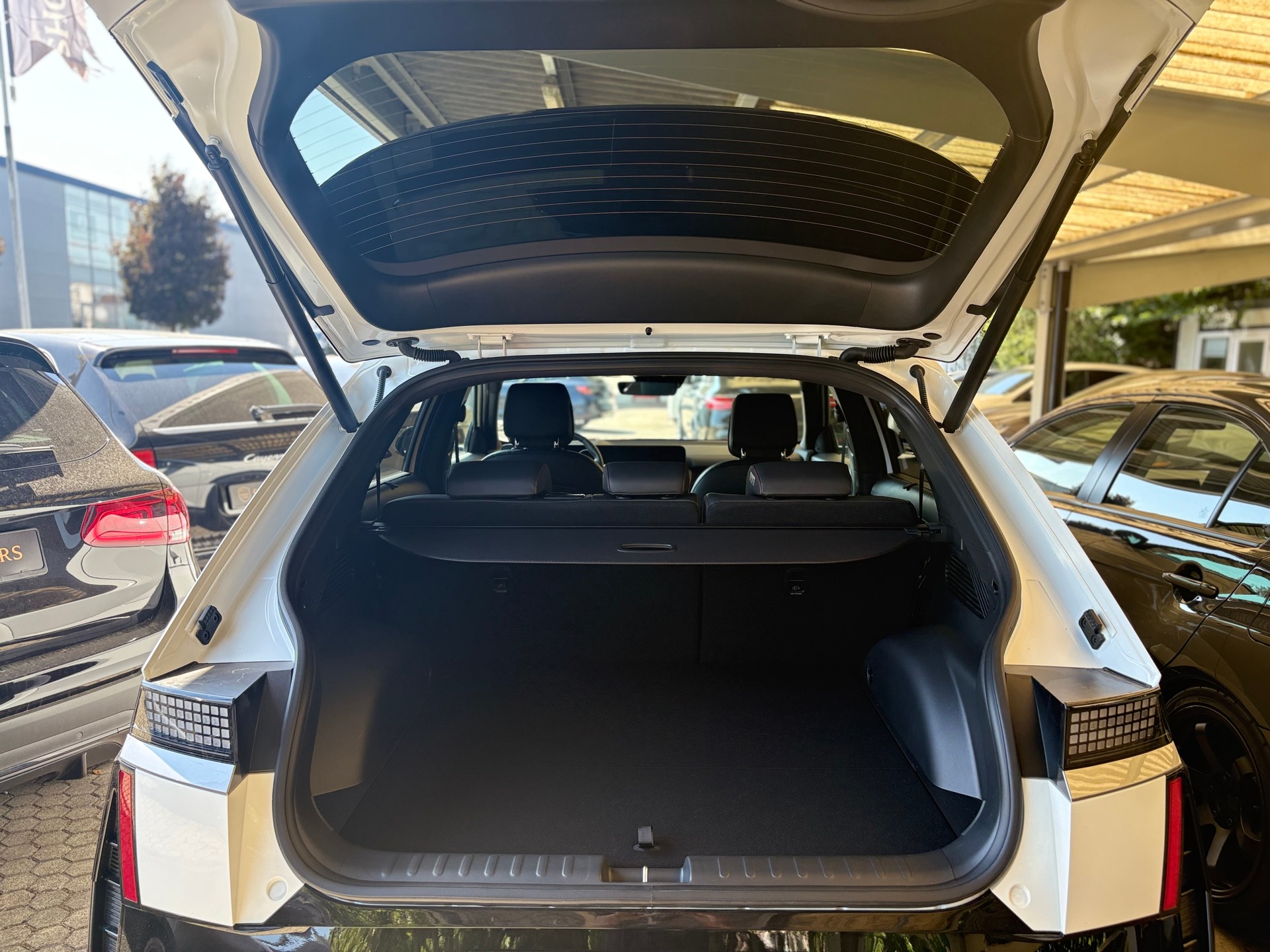 HYUNDAI N-Line 84kWh plus-image-10
