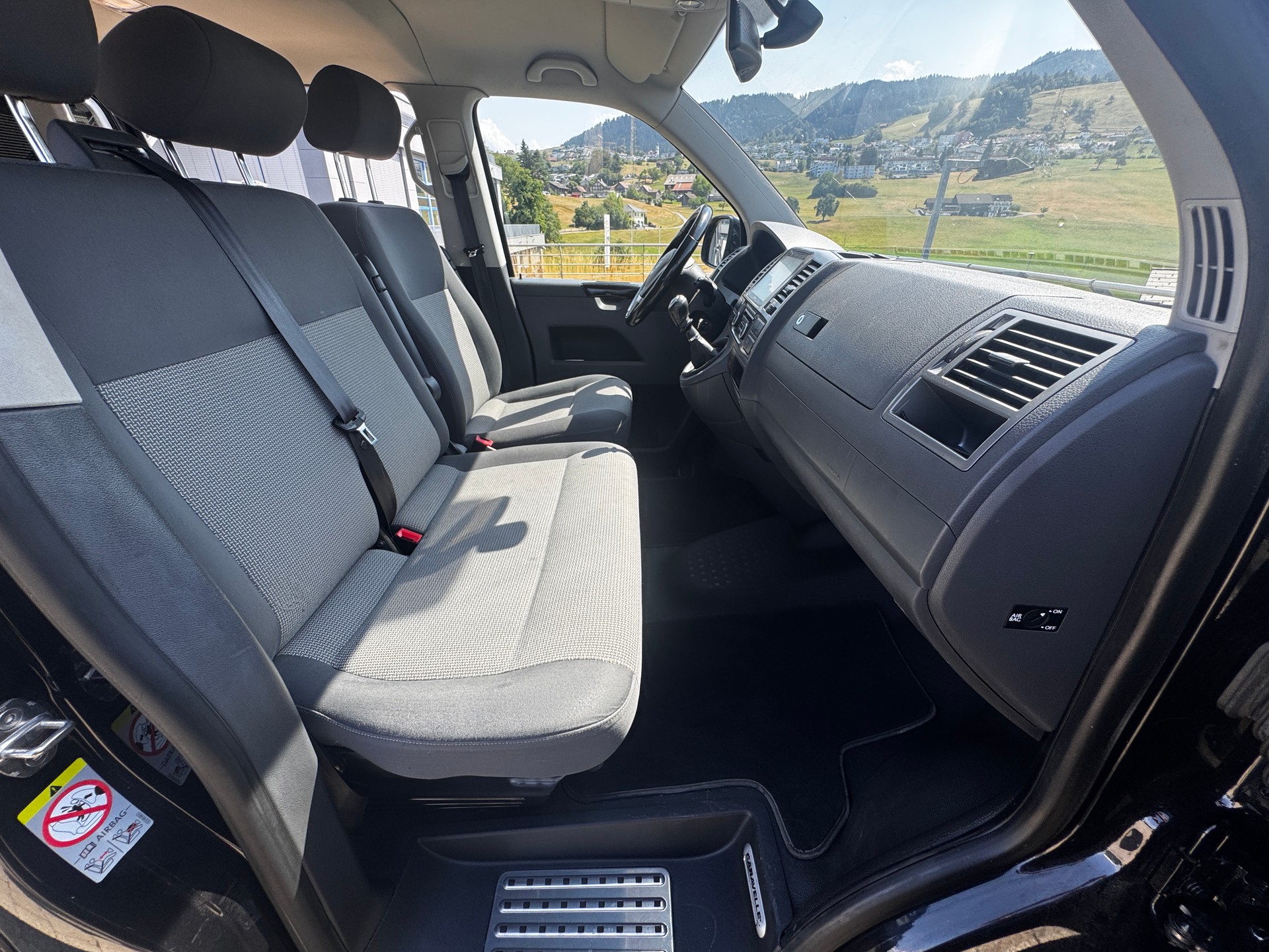 VW T5 Caravelle Comfortline 2.0 TDI CR 4Motion-image-11